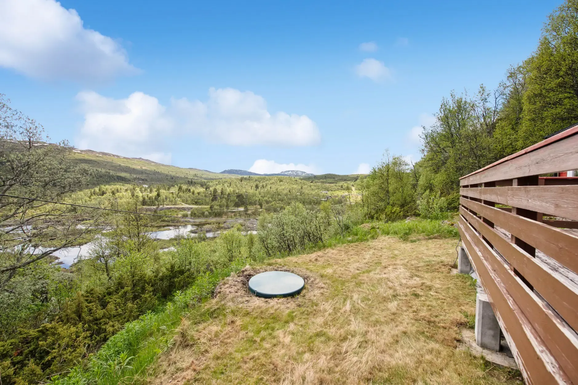 1960s Two-Bedroom Cabin with Terrace in Scenic Rjukan, Telemark - View image 26 of 27