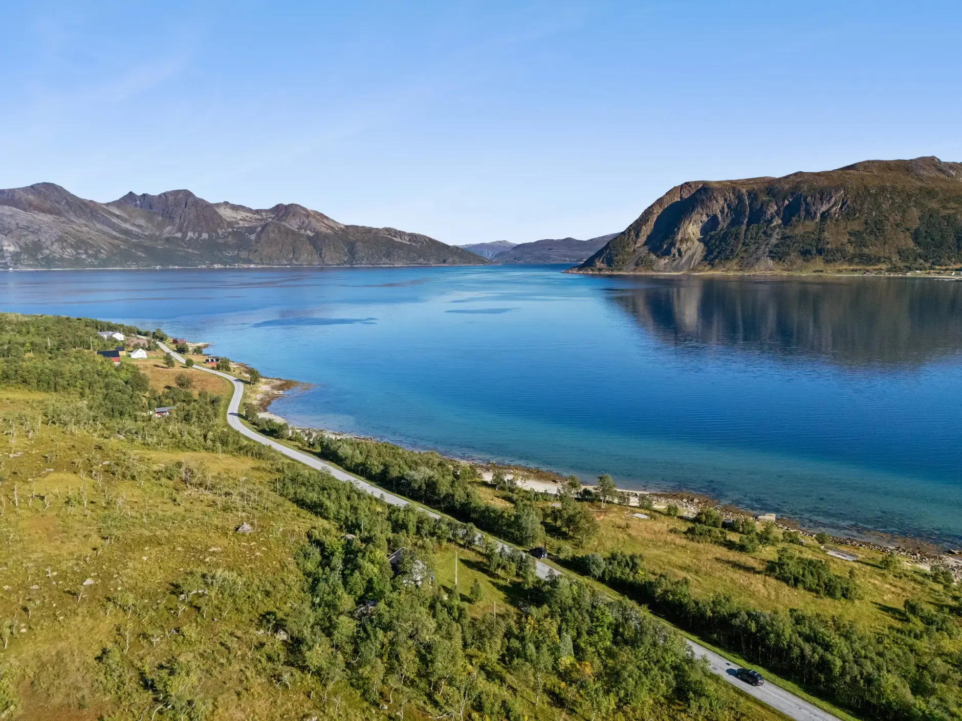 1940s Norwegian Cabin with Expansive Private Land by the Sea - View image 28 of 33