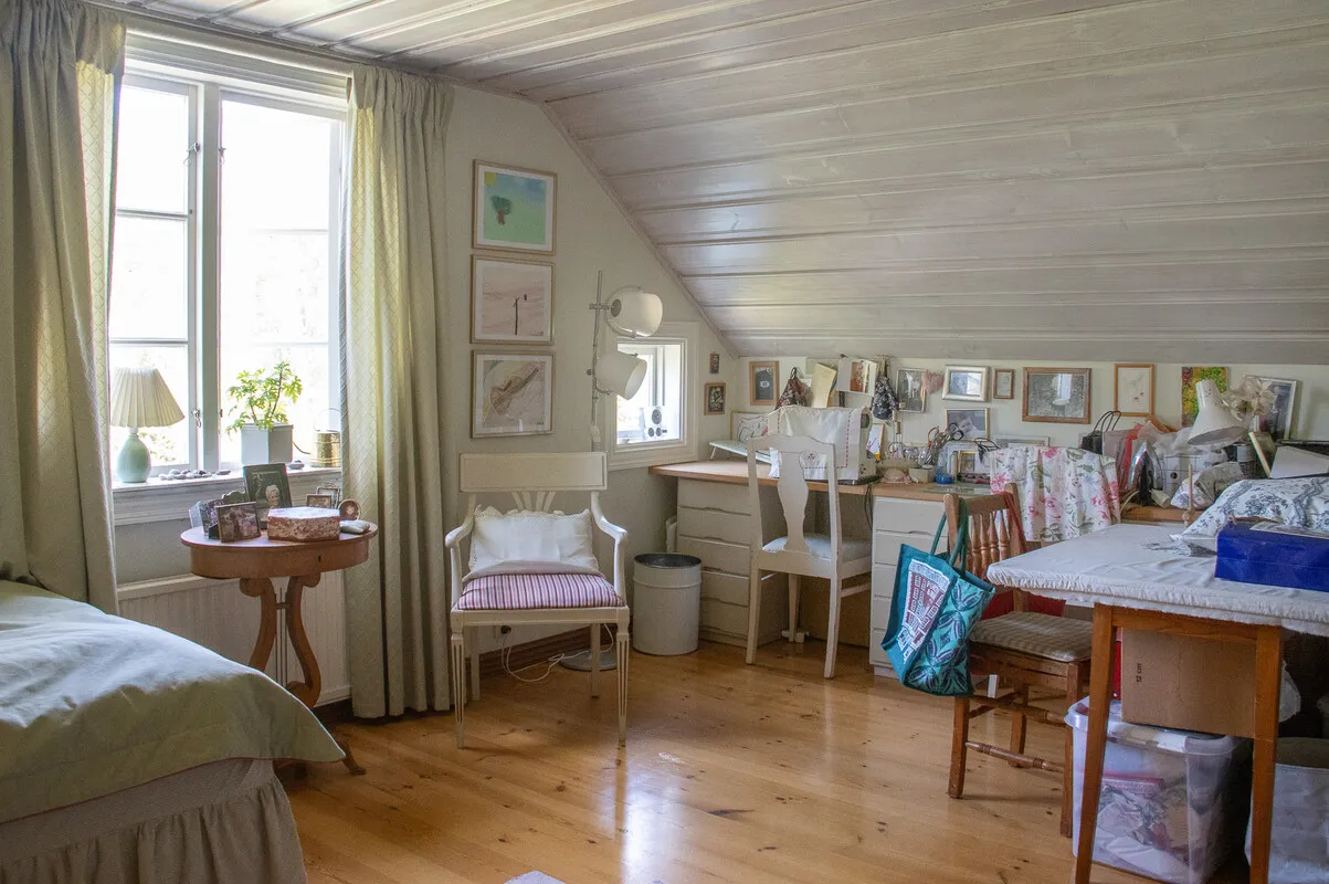 1970s Norrtälje House with Expansive Garden and Parking - View image 24 of 54