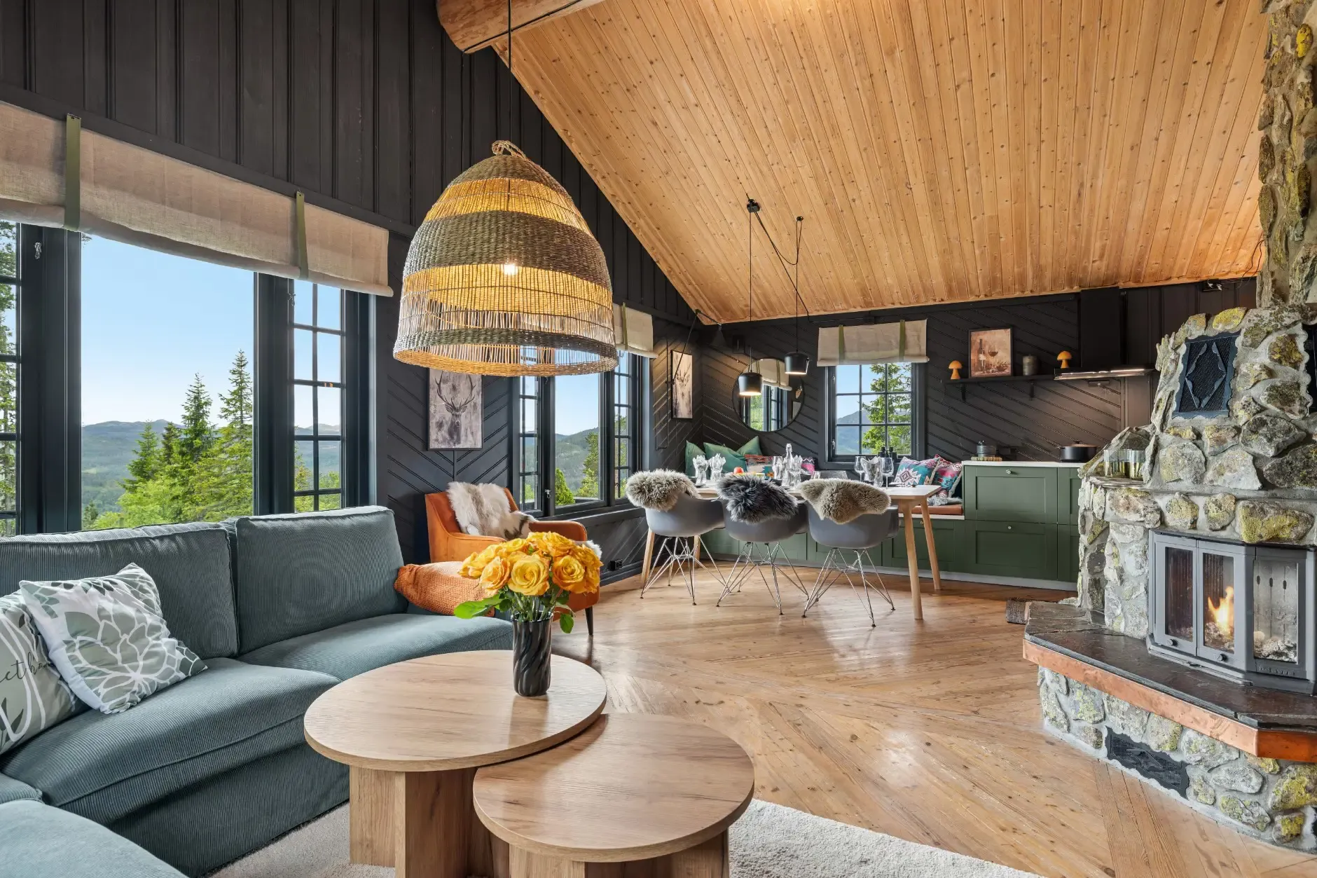 Norwegian Cabin with Expansive Terrace and Open-Plan Living in Tuddal - View image 19 of 33