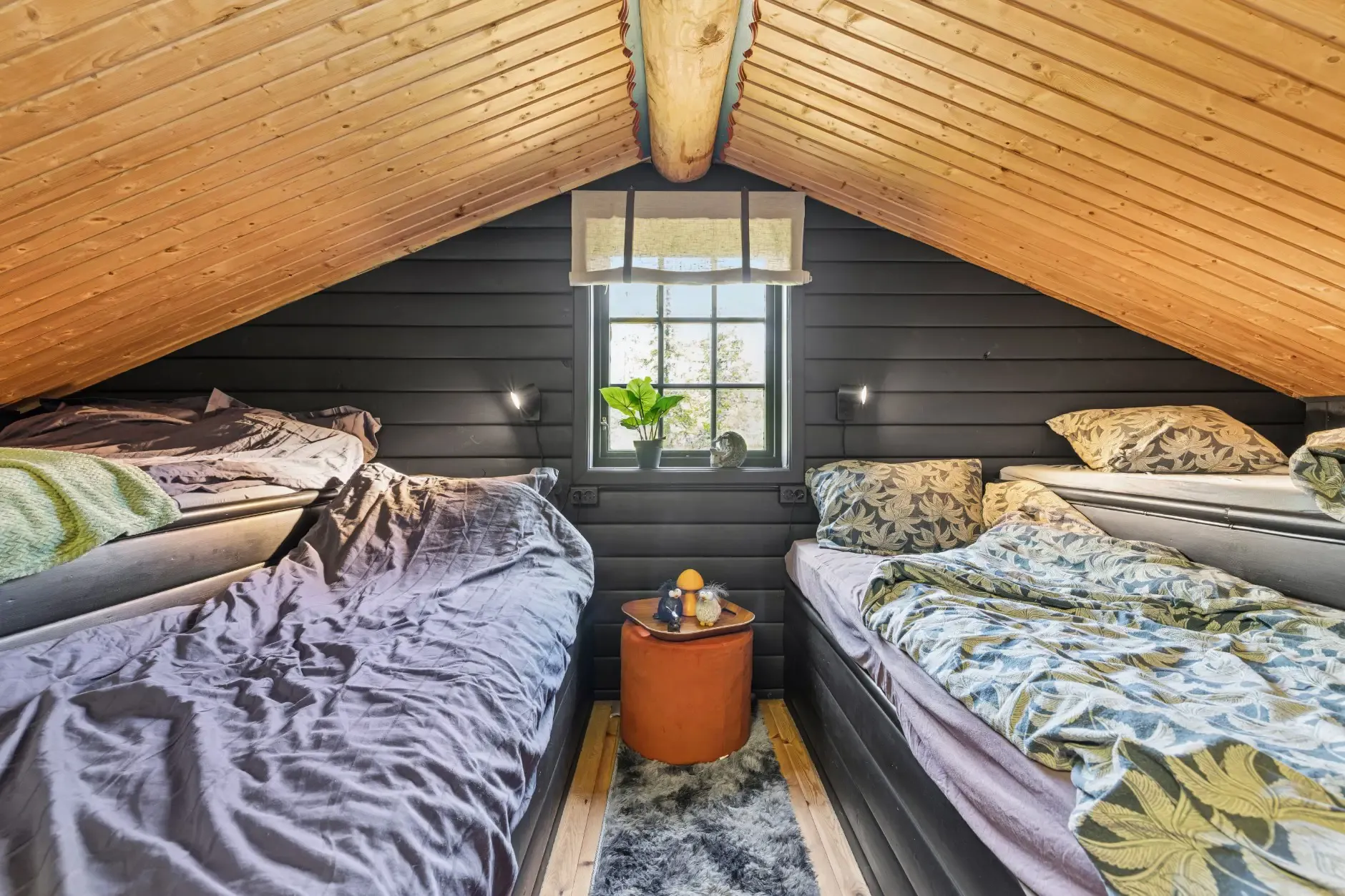 Norwegian Cabin with Expansive Terrace and Open-Plan Living in Tuddal - View image 30 of 33