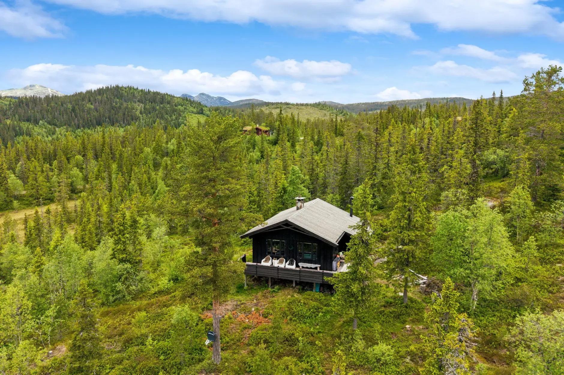 Norwegian Cabin with Expansive Terrace and Open-Plan Living in Tuddal - View image 32 of 33
