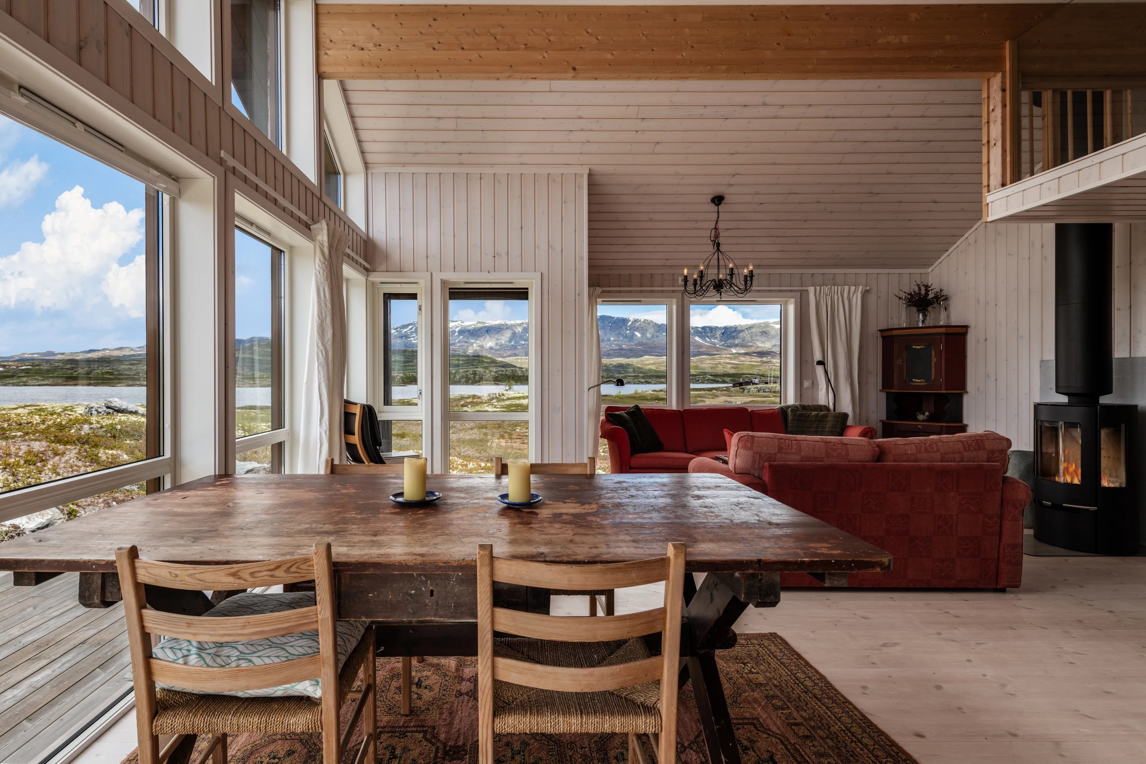 Modern 3-Bedroom Cabin in Hovet with Expansive Outdoor Living Space - View image 13 of 56