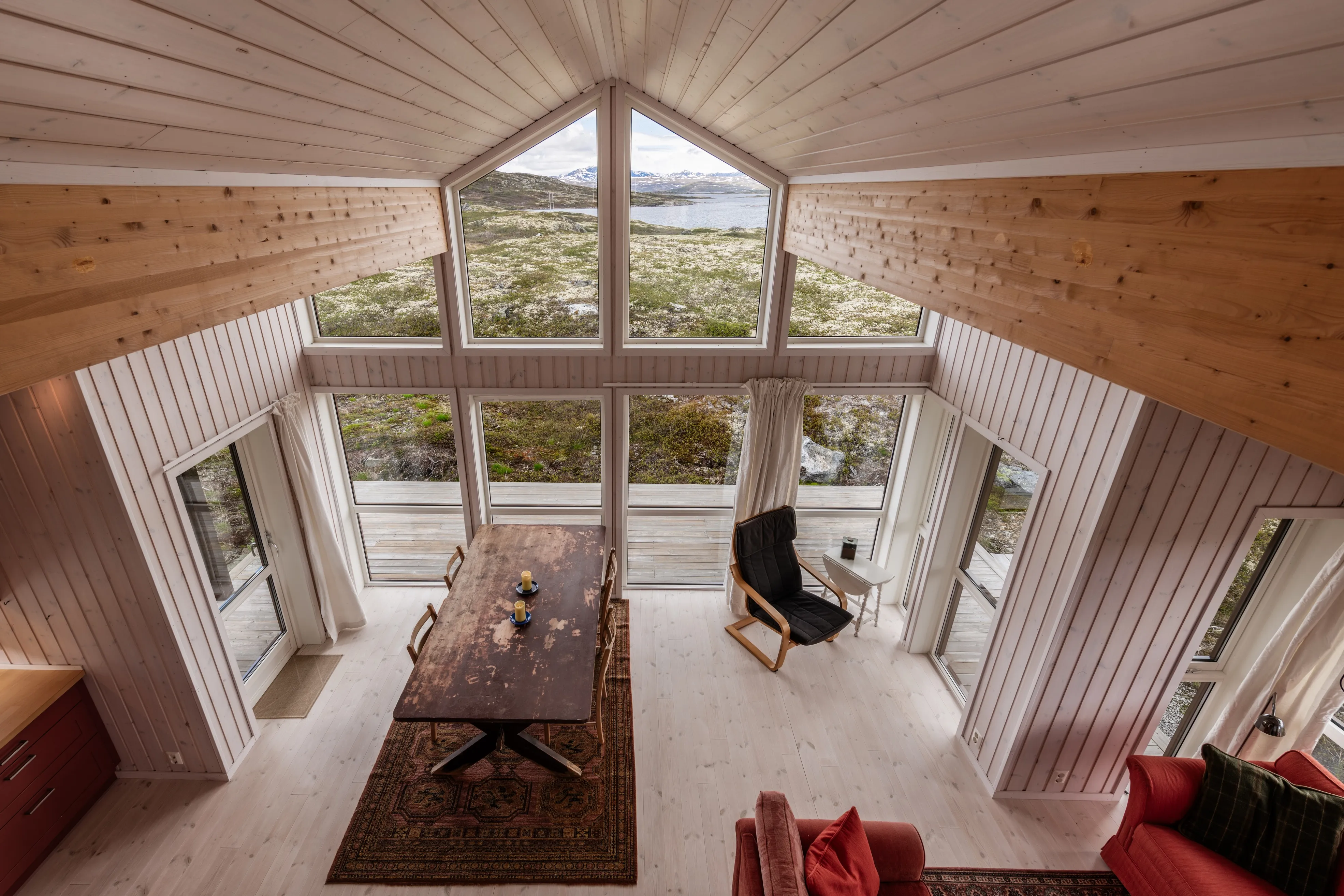 Modern 3-Bedroom Cabin in Hovet with Expansive Outdoor Living Space - View image 39 of 56