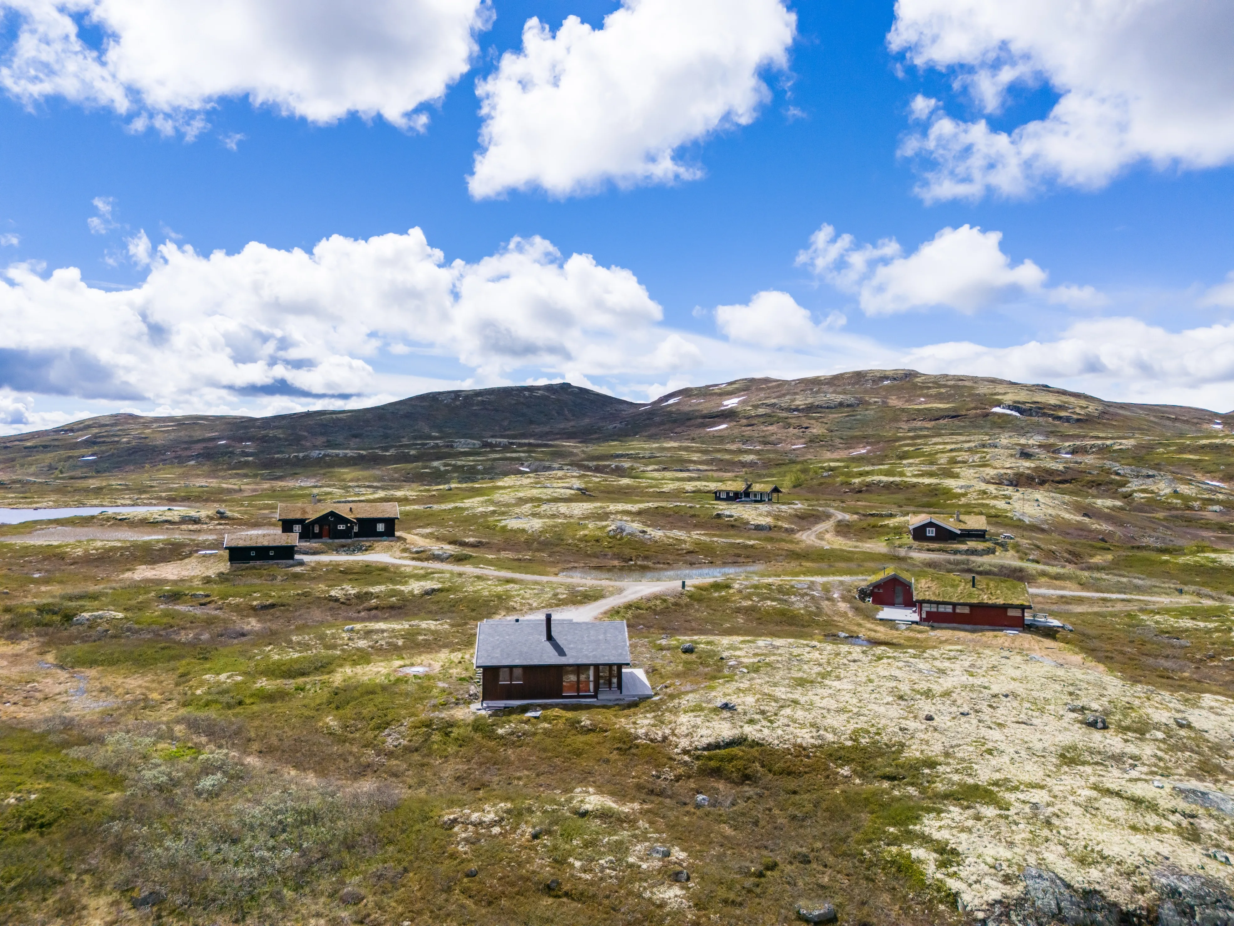 Modern 3-Bedroom Cabin in Hovet with Expansive Outdoor Living Space - View image 46 of 56