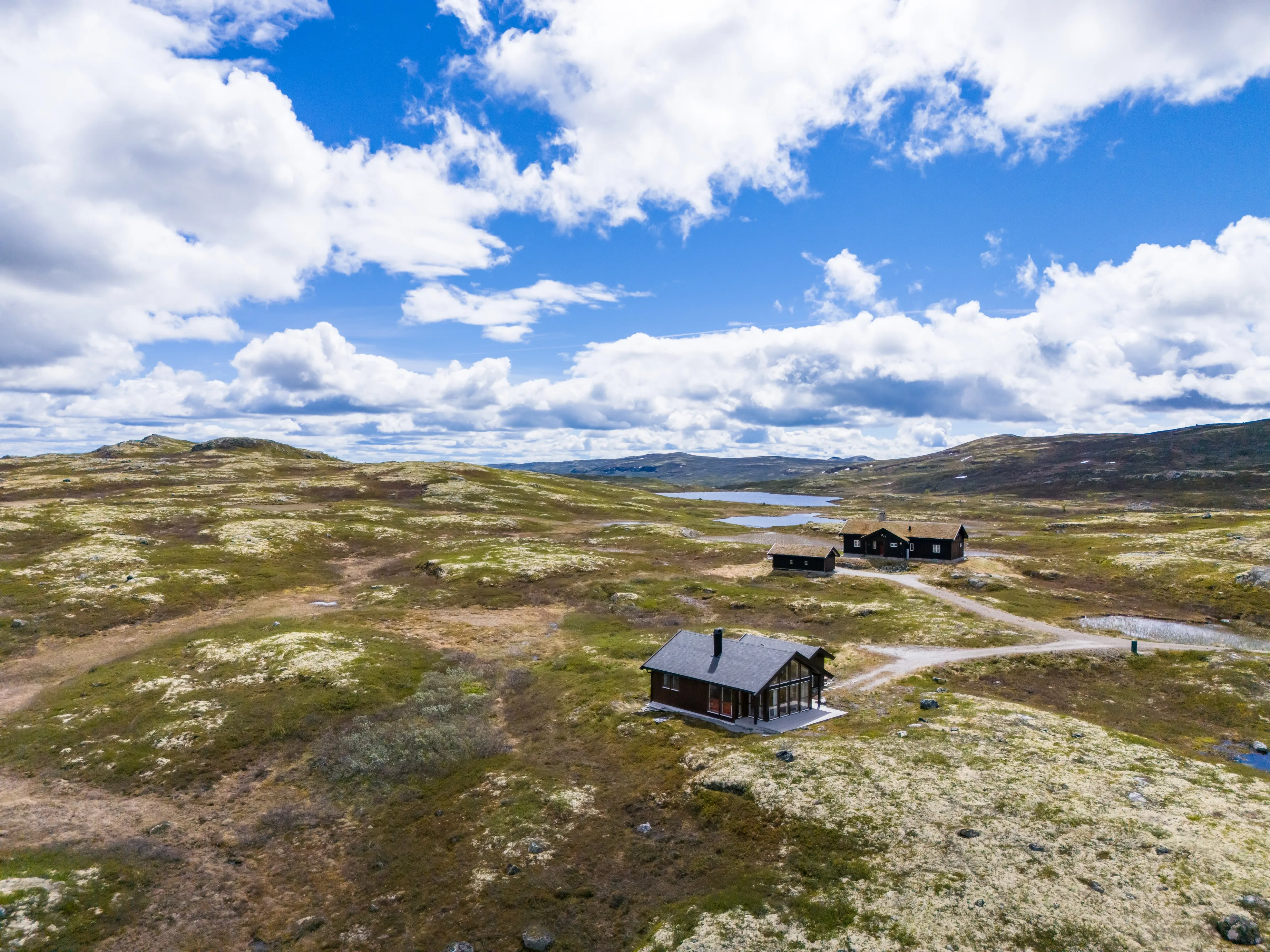 Modern 3-Bedroom Cabin in Hovet with Expansive Outdoor Living Space - View image 47 of 56
