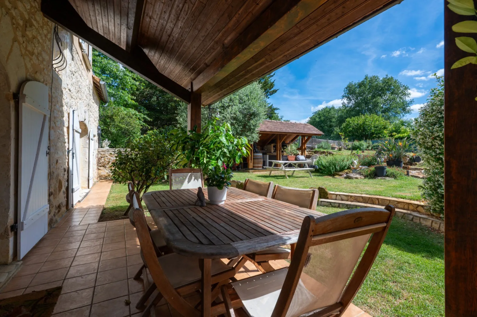 Victorian Farmhouse in Gourdon with Expansive Grounds and 5 Bedrooms - View image 8 of 39