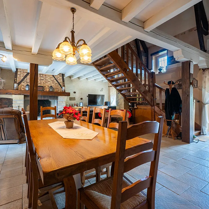 View image 11