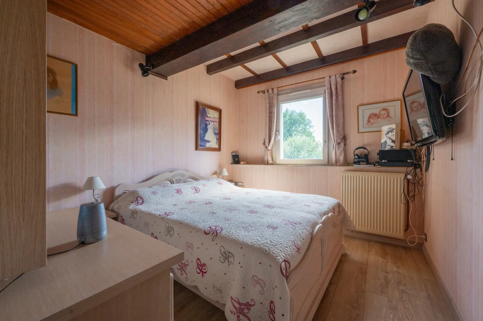 Victorian Farmhouse in Gourdon with Expansive Grounds and 5 Bedrooms - View image 25 of 39