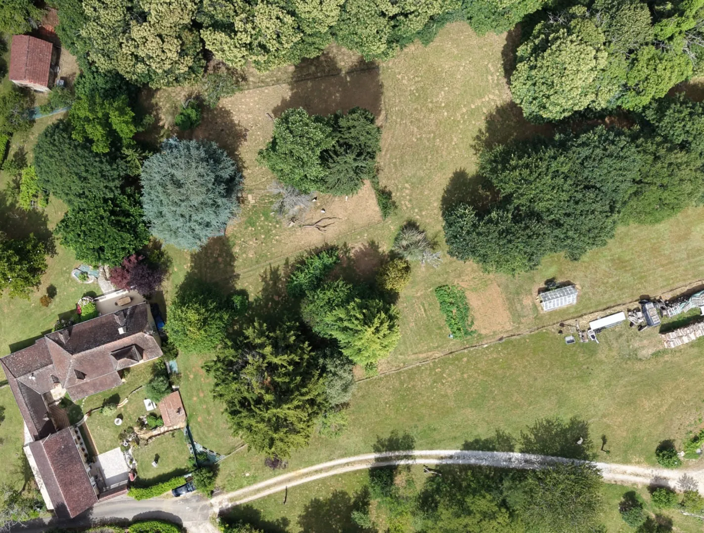 Victorian Farmhouse in Gourdon with Expansive Grounds and 5 Bedrooms - View image 36 of 39