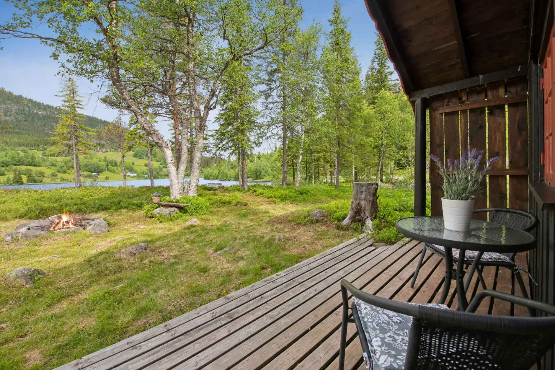 Compact 1980s Country House on Expansive Lot Near Seljord's Scenic Waters - View image 29 of 35