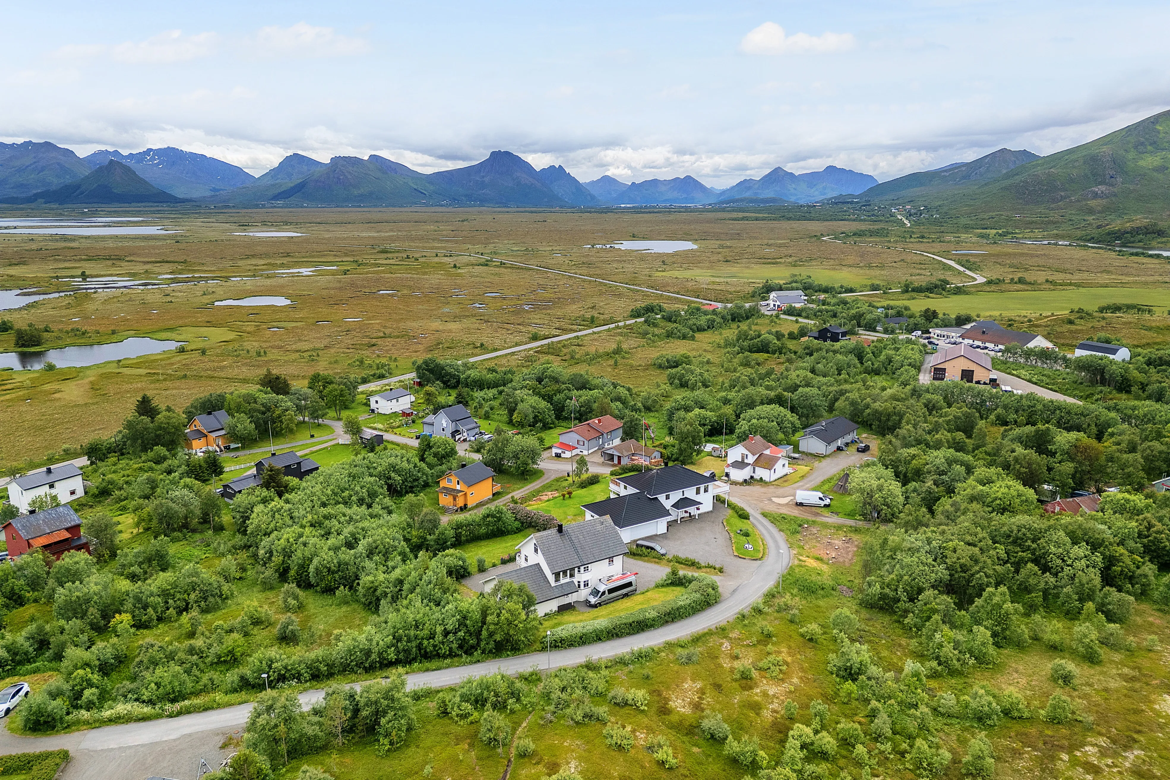 Modern Family House with Double Garage in Scenic Vesterålen - View image 31 of 34