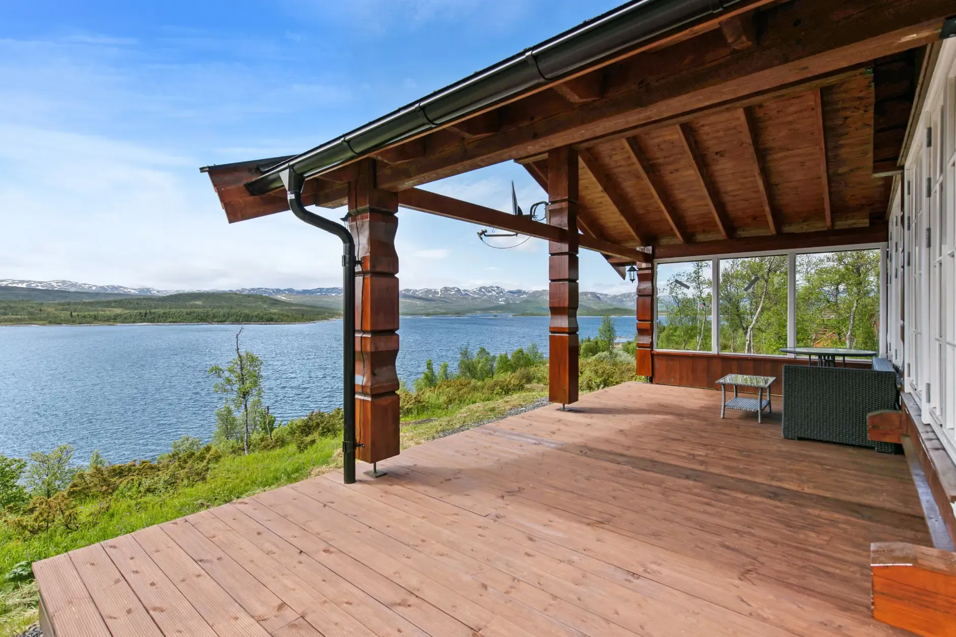 Modern 3-Bedroom Country House with Lake Views in Rauland, Norway - View image 6 of 31