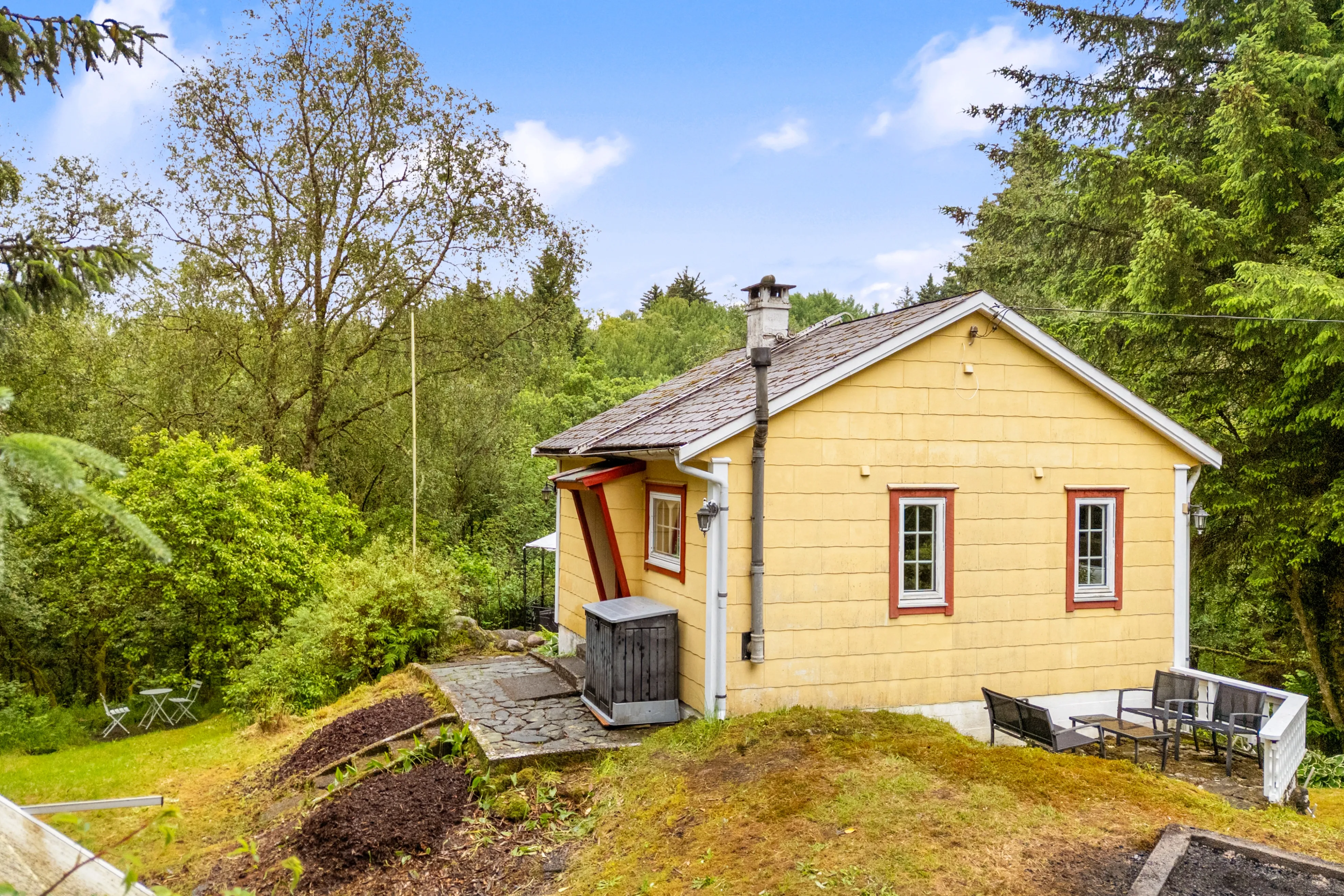 1960s Norwegian Coastal Cabin with Garden and Mooring Potential - View image 34 of 34