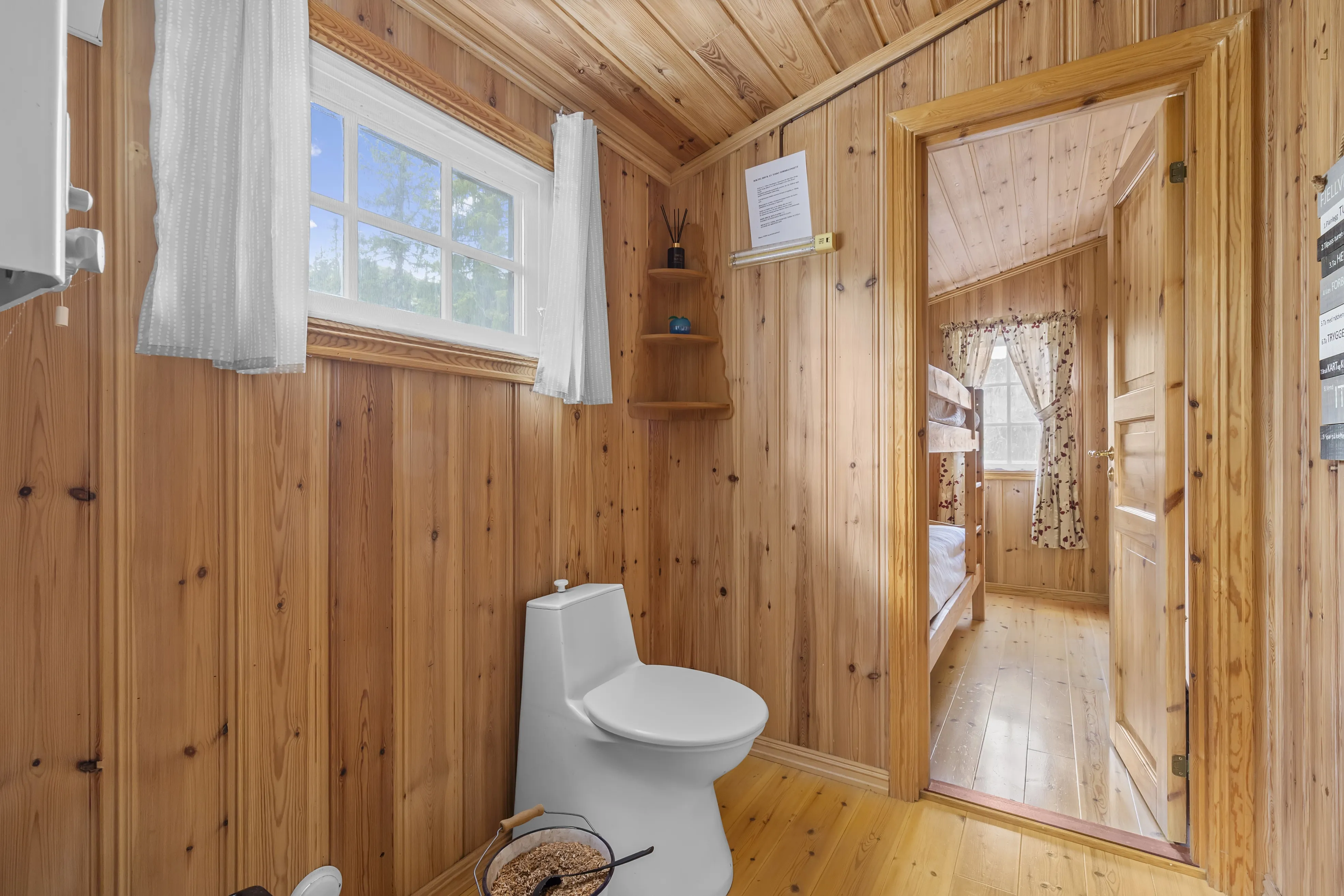 1960s Cabin with Expansive Terrace and Scenic Trails in Flå, Norway - View image 22 of 36