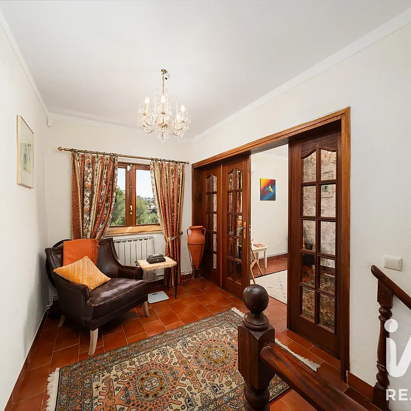 View image 13