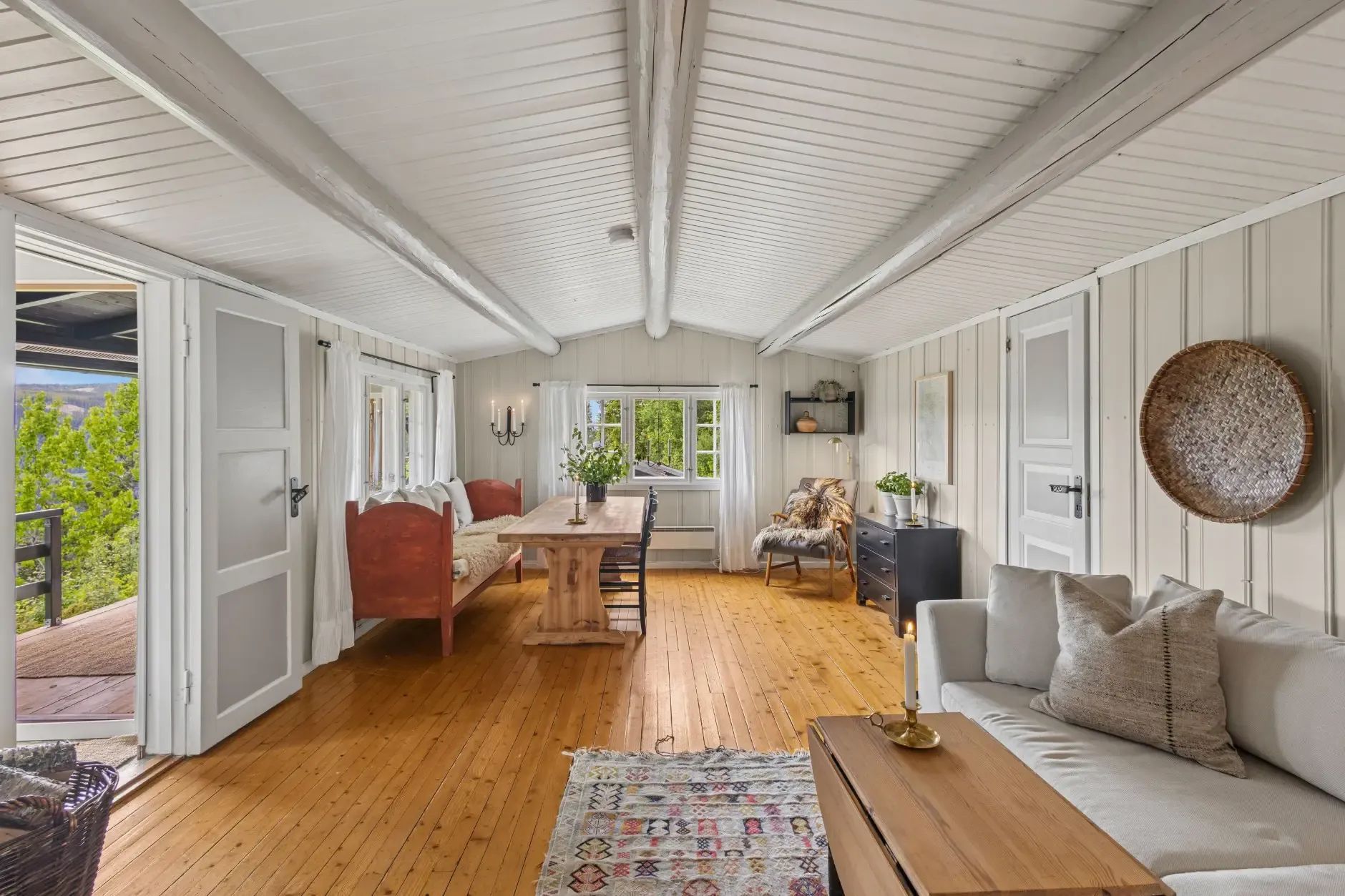 1960s Country House with Garden and Terrace in Scenic Valdres, Norway - View image 10 of 34