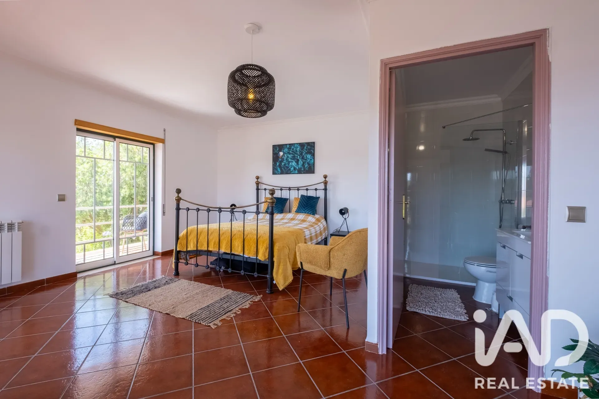 Contemporary 4-Bedroom House with Gym and Gardens in Pataias, Portugal - View image 17 of 39