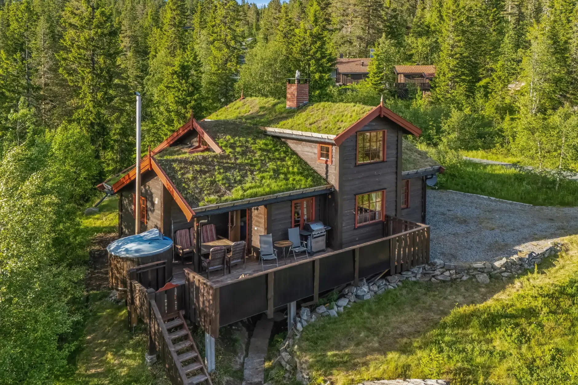 Modern 3-Bedroom Country House with Terrace Near Tråenvatna, Norway - Image 1