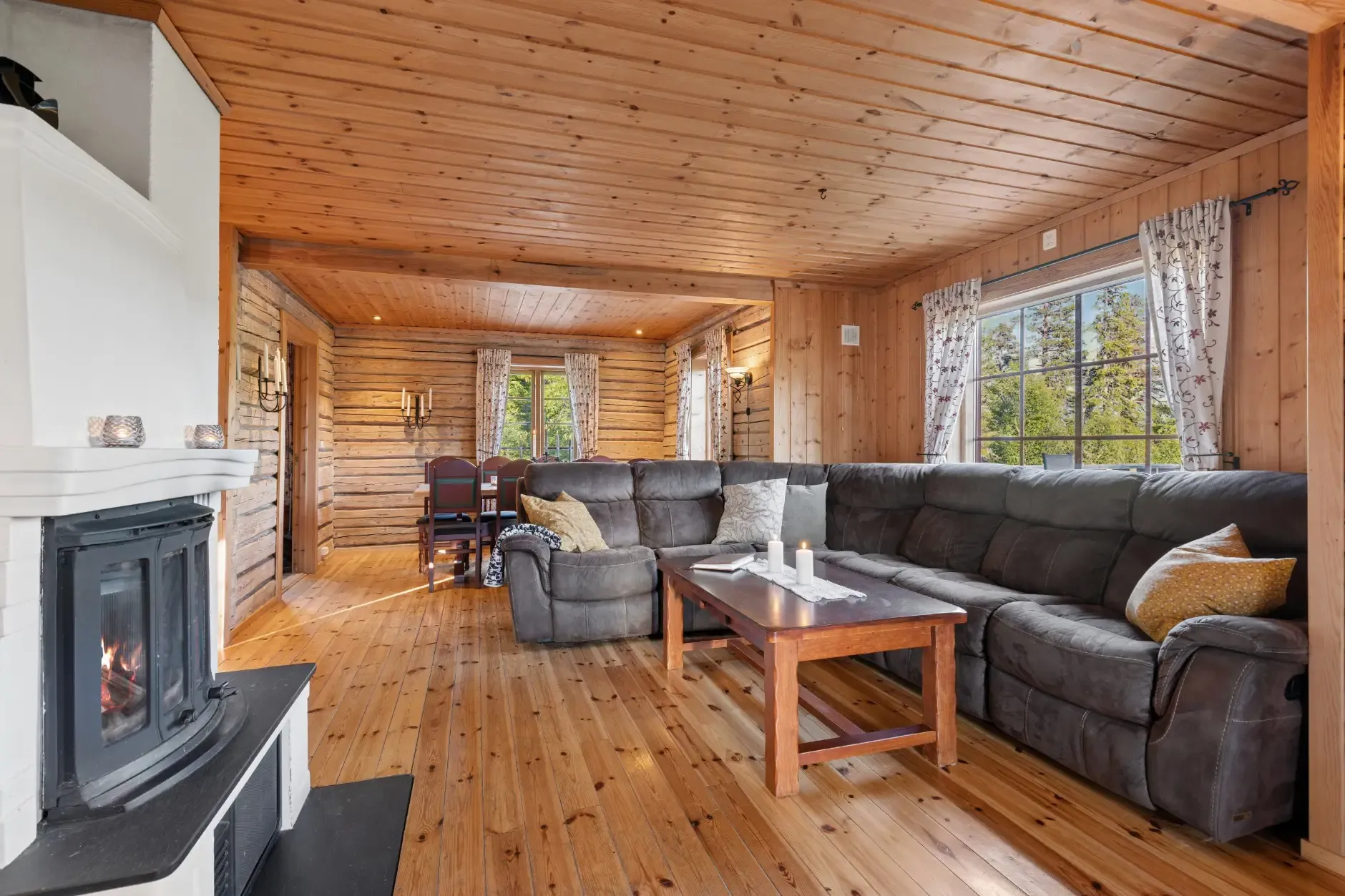 Modern 3-Bedroom Country House with Terrace Near Tråenvatna, Norway - View image 16 of 41
