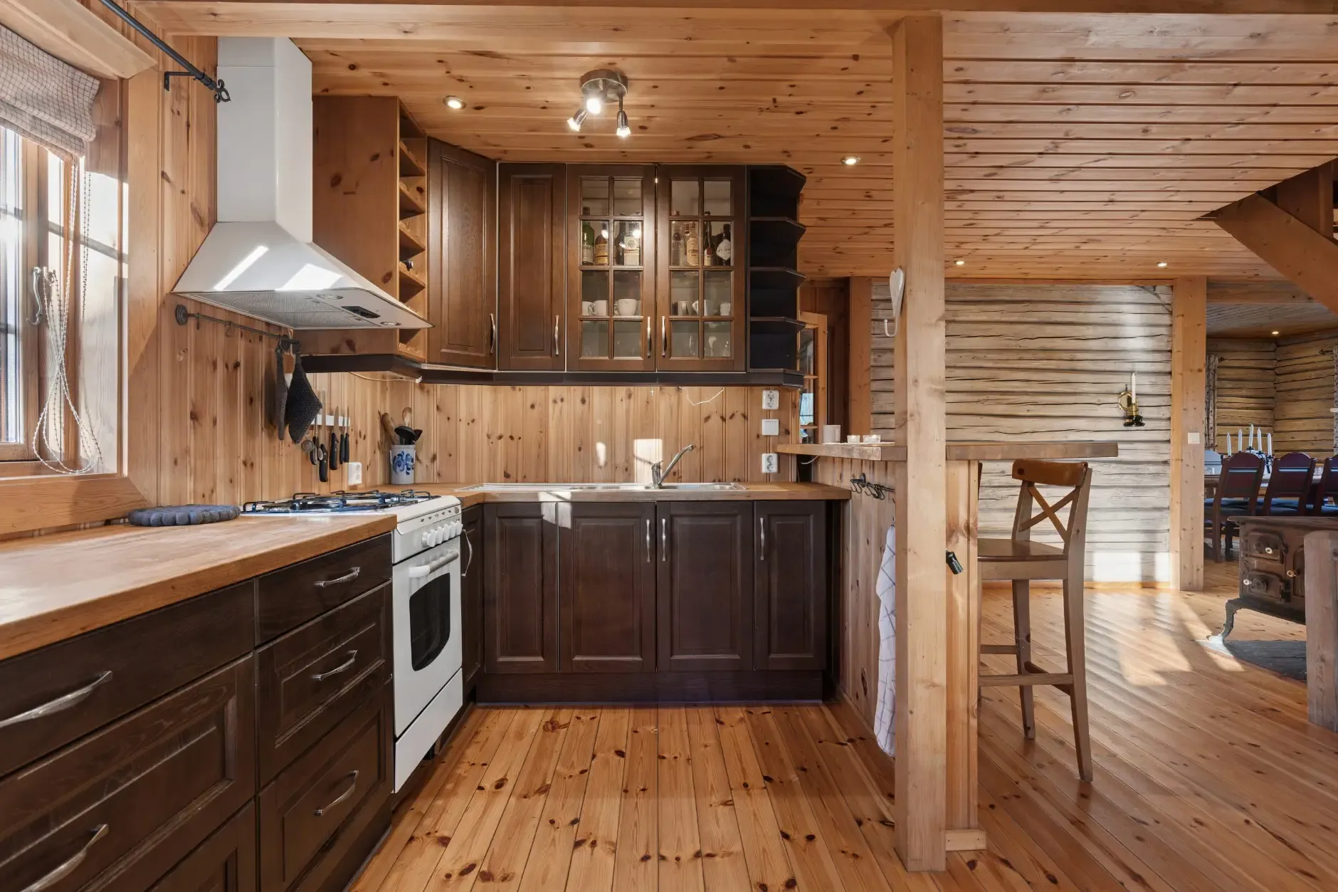 Modern 3-Bedroom Country House with Terrace Near Tråenvatna, Norway - View image 22 of 41