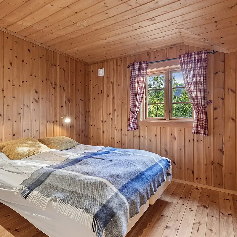 View image 27