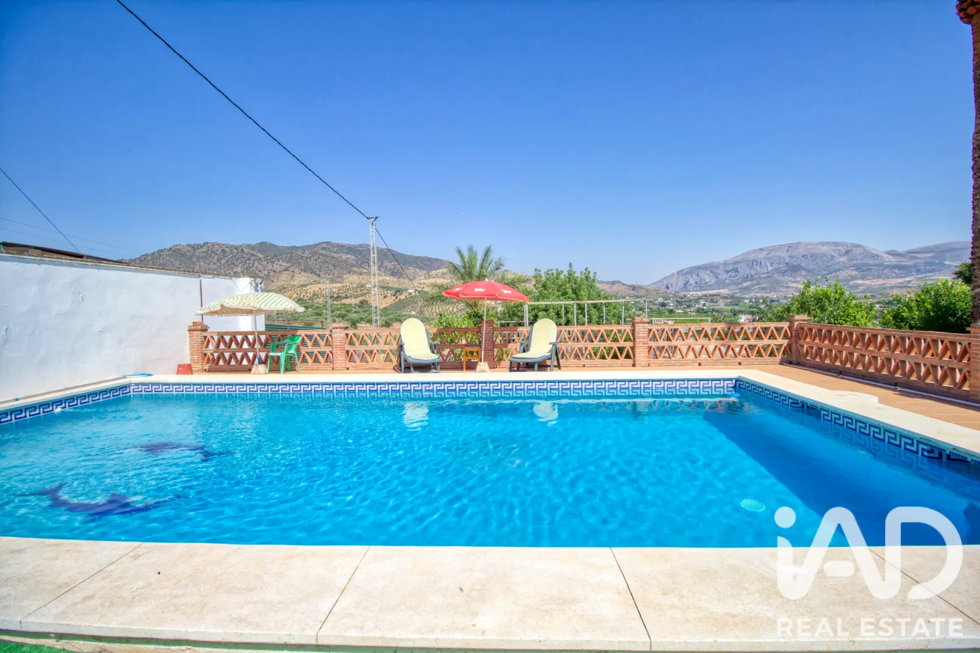 Modern Álora Home with Pool and Expansive Garden on Spacious Lot - View image 30 of 34