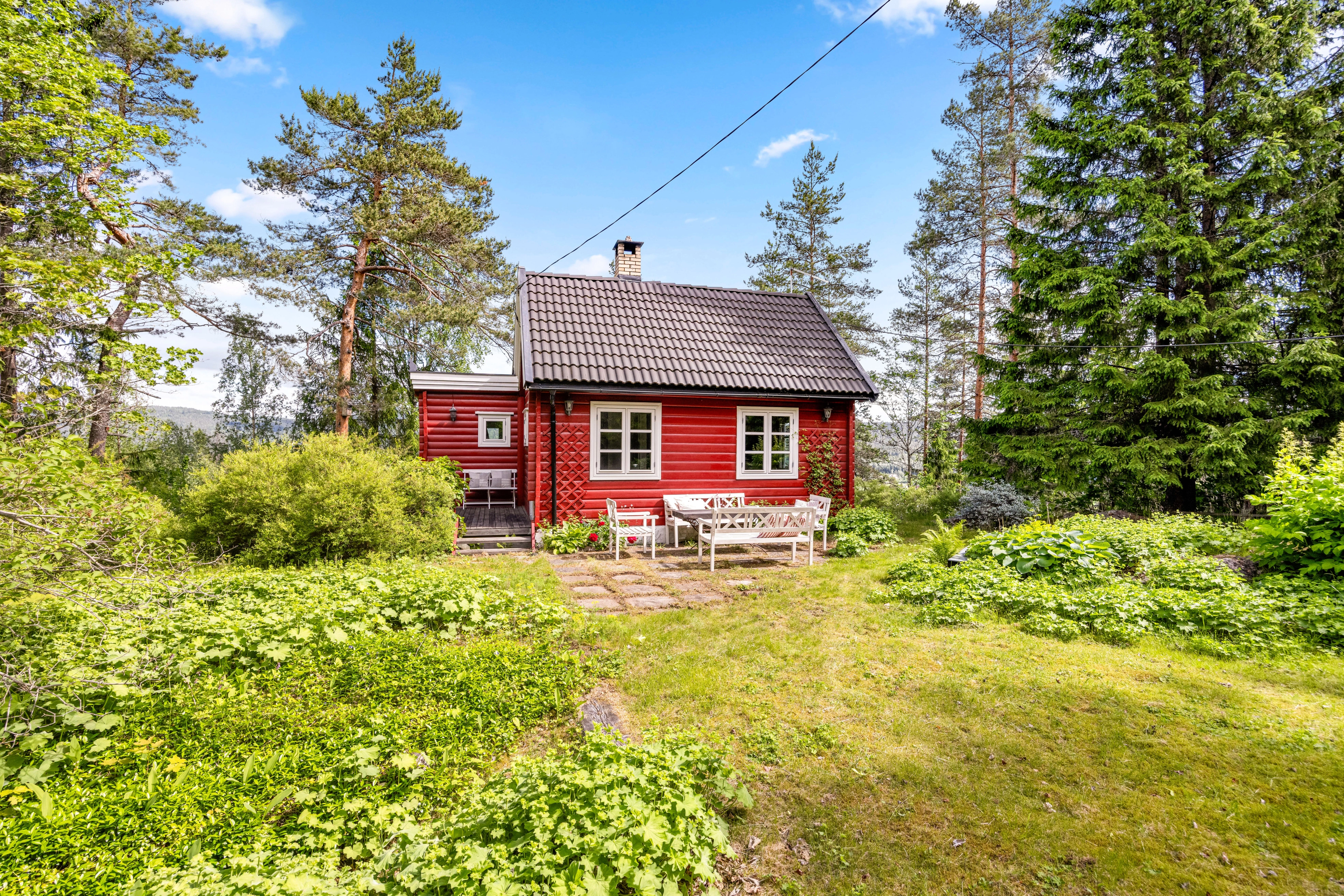 1930s Hakadal Cottage with Expansive Grounds and Terrace - View image 34 of 50