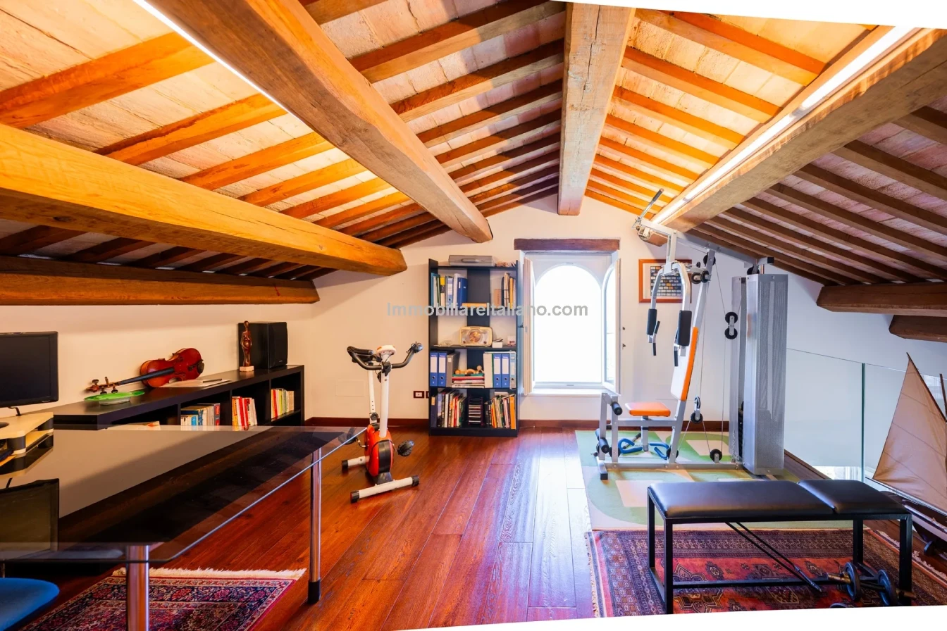 Villa exclusive de 7 chambres avec piscine et maison d'hôtes à Jesi, Italie - Voir l'image 49 sur 56
