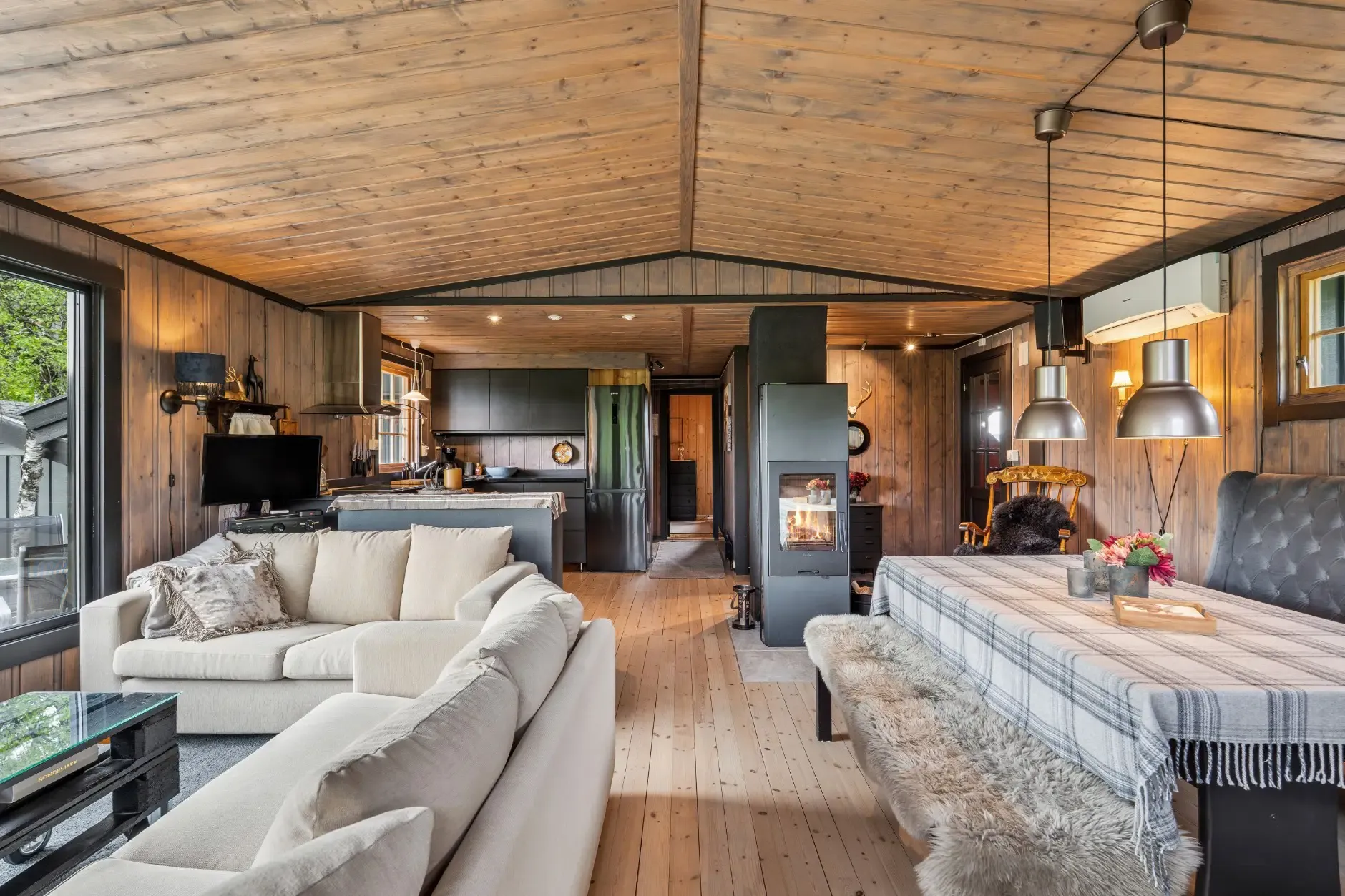 Country House with Garden and Terrace Overlooking Lake, Nore og Uvdal - View image 12 of 31