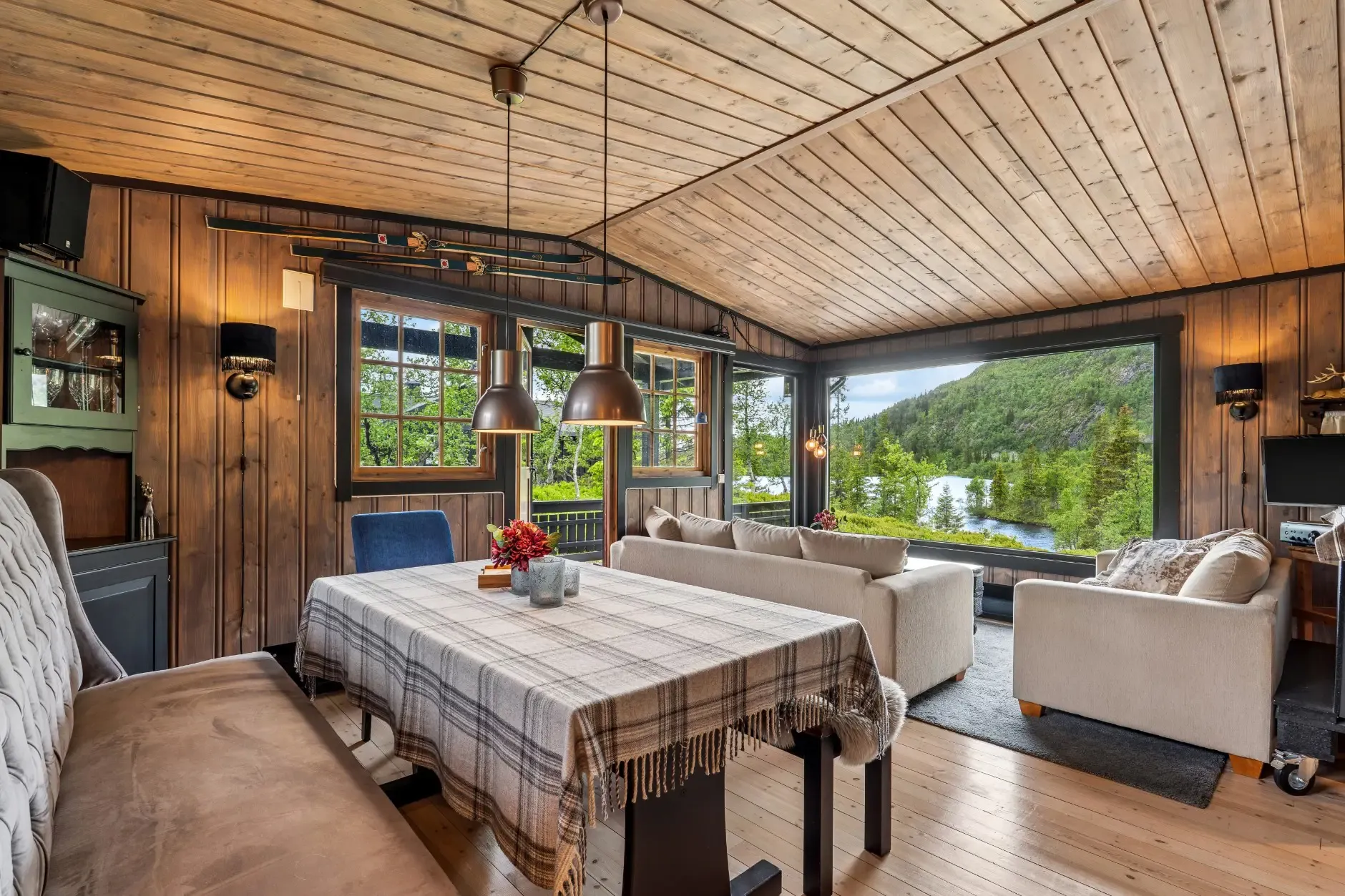 Country House with Garden and Terrace Overlooking Lake, Nore og Uvdal - View image 18 of 31