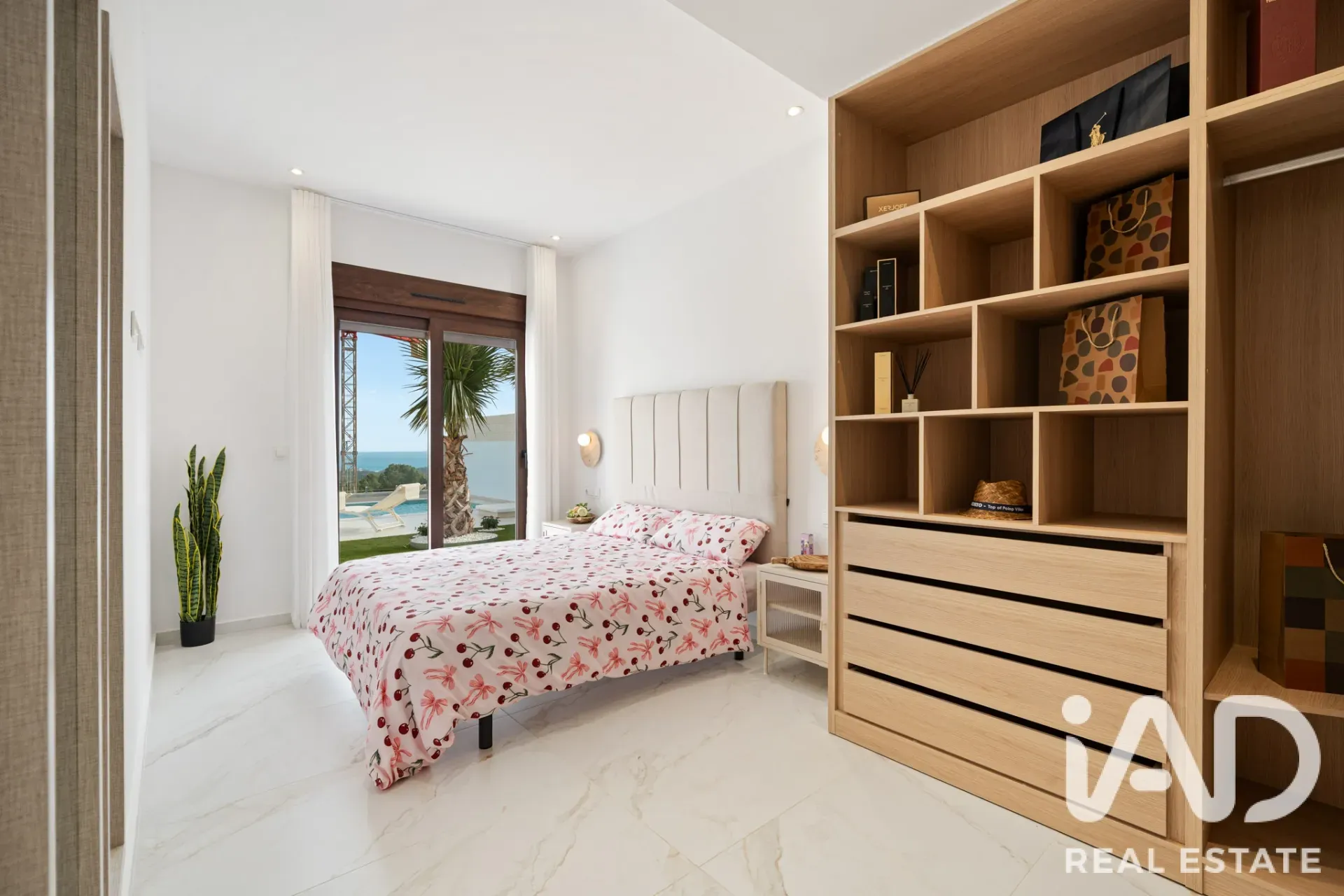 Casa moderna com 3 quartos, piscina e jardim em Polop, Espanha - Ver imagem 25 de 40