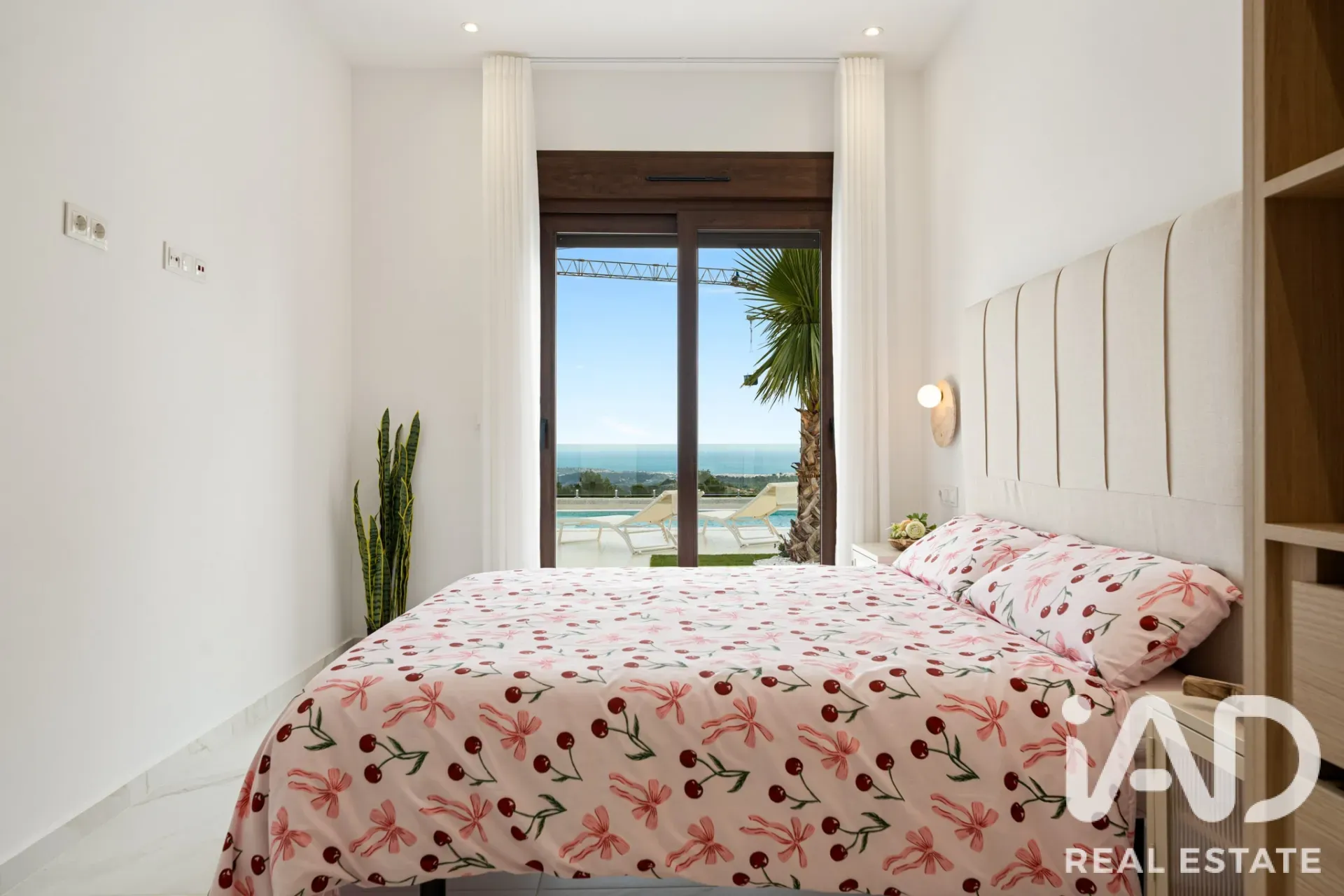 Casa moderna com 3 quartos, piscina e jardim em Polop, Espanha - Ver imagem 26 de 40