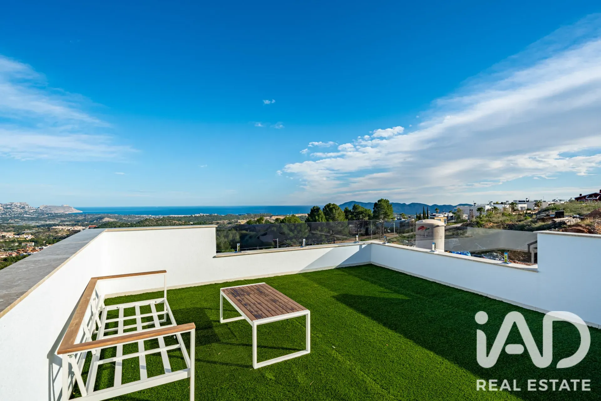 Casa moderna com 3 quartos, piscina e jardim em Polop, Espanha - Ver imagem 36 de 40