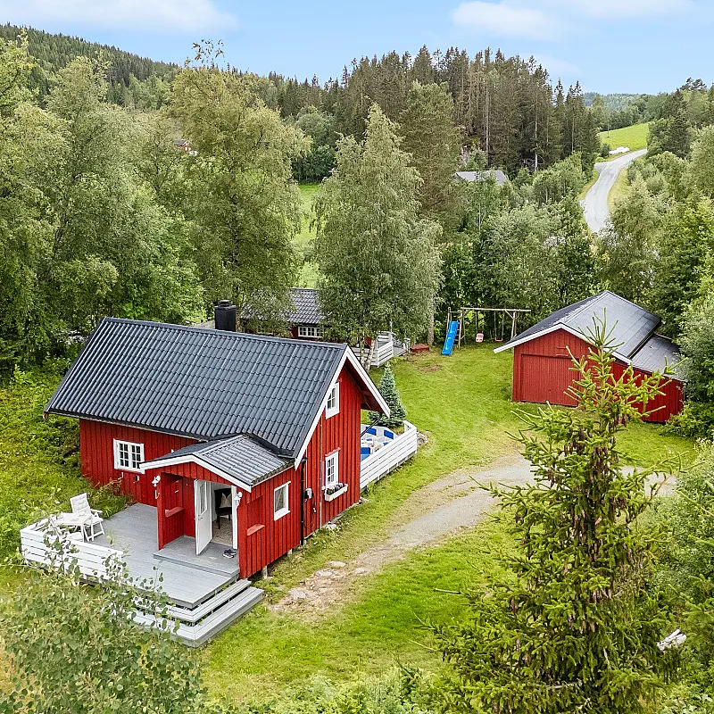 1930s Vikhammer Country House with Garden and Modern Kitchen