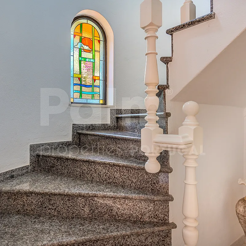 View image 19