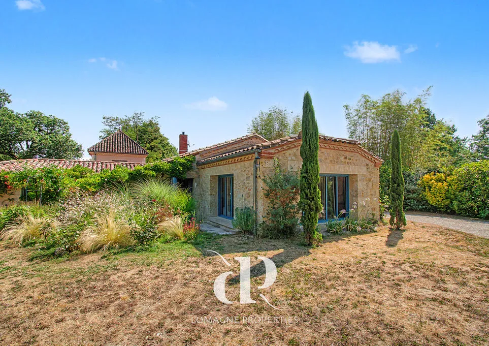 Casa espaçosa com 4 quartos, piscina e jardins em Lectoure, França - Image 3