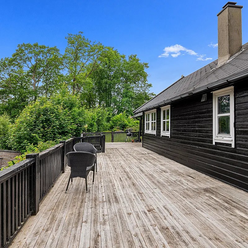 View image 17