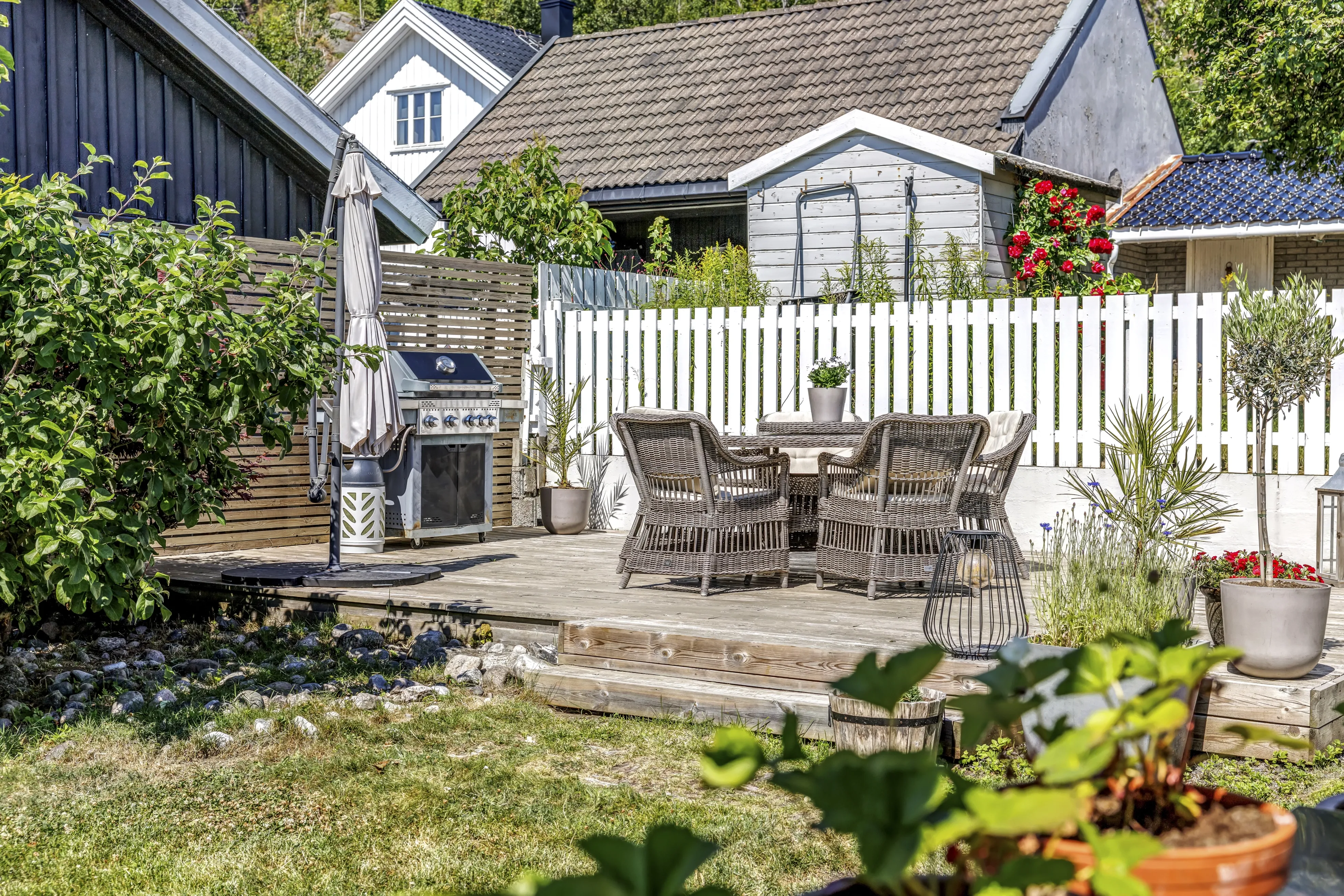1911 Family Home with Garden and Balcony in Larvik, Norway - Image 5