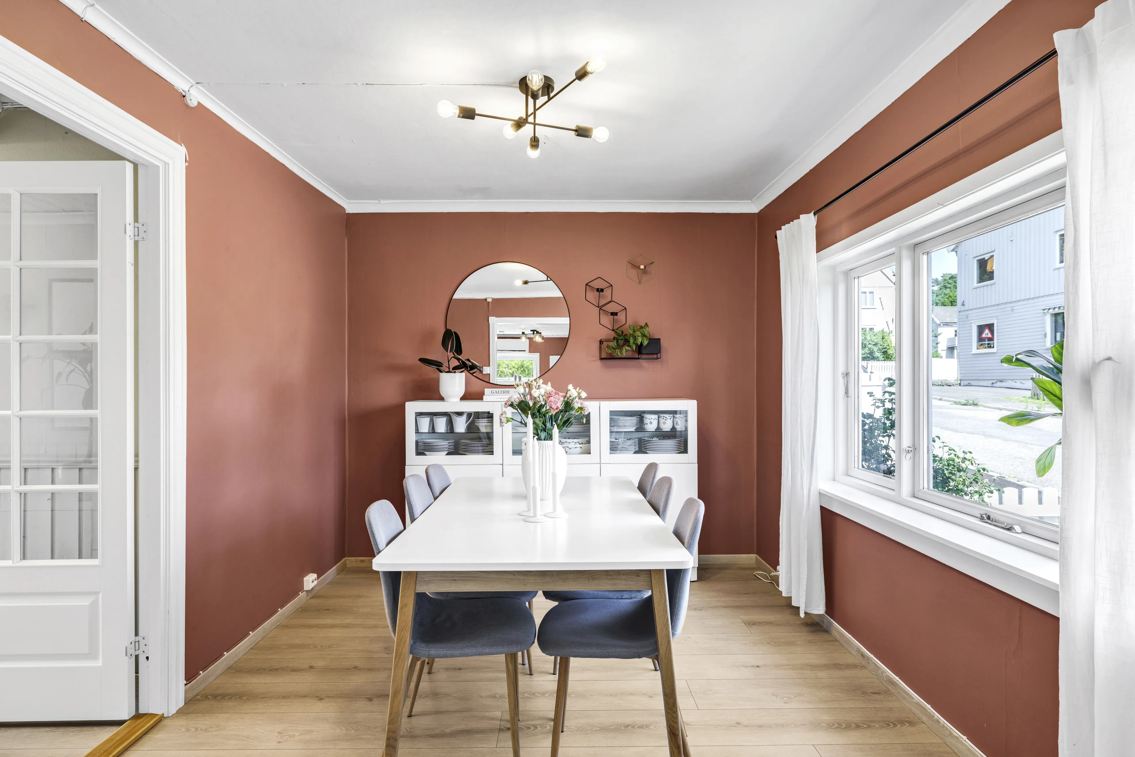 1911 Family Home with Garden and Balcony in Larvik, Norway - View image 14 of 42
