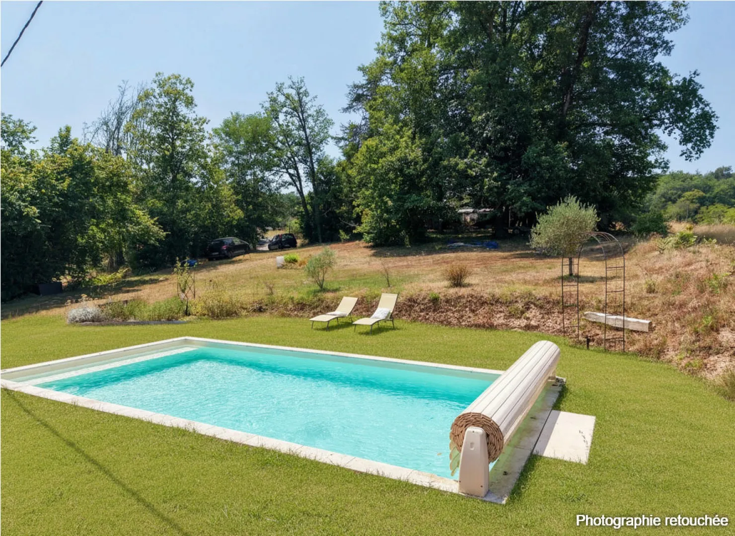 Contemporary 4-Bedroom House with Pool and Garden in Gourdon, France - Image 3