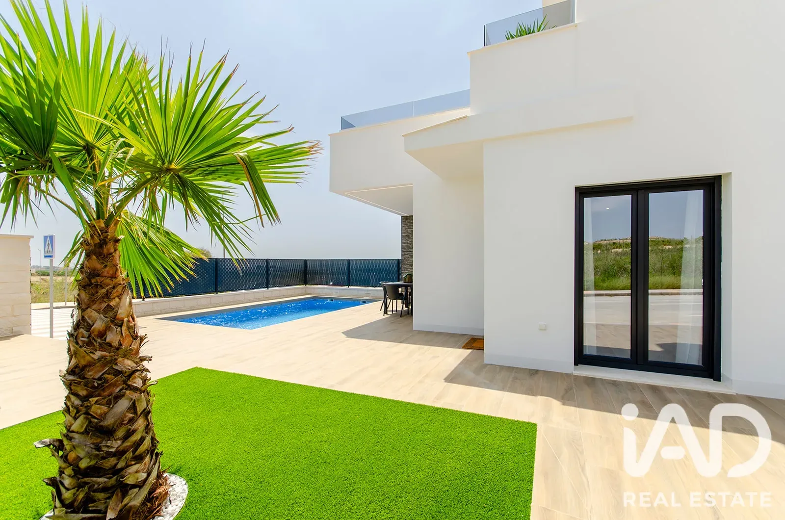 Modern 3-Bedroom House with Pool in Orihuela's Sunny Locale - Image 4