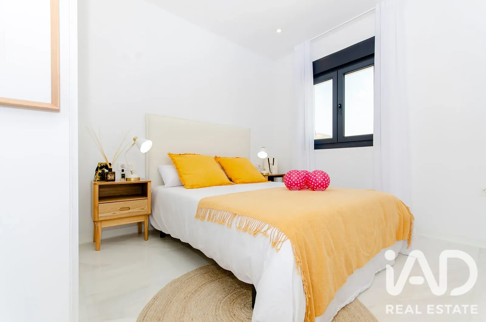 Modern 3-Bedroom House with Pool in Orihuela's Sunny Locale - View image 13 of 36