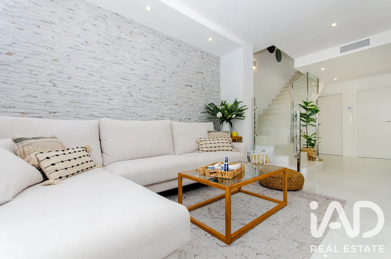 Modern 3-Bedroom House with Pool in Orihuela's Sunny Locale - View image 21 of 36