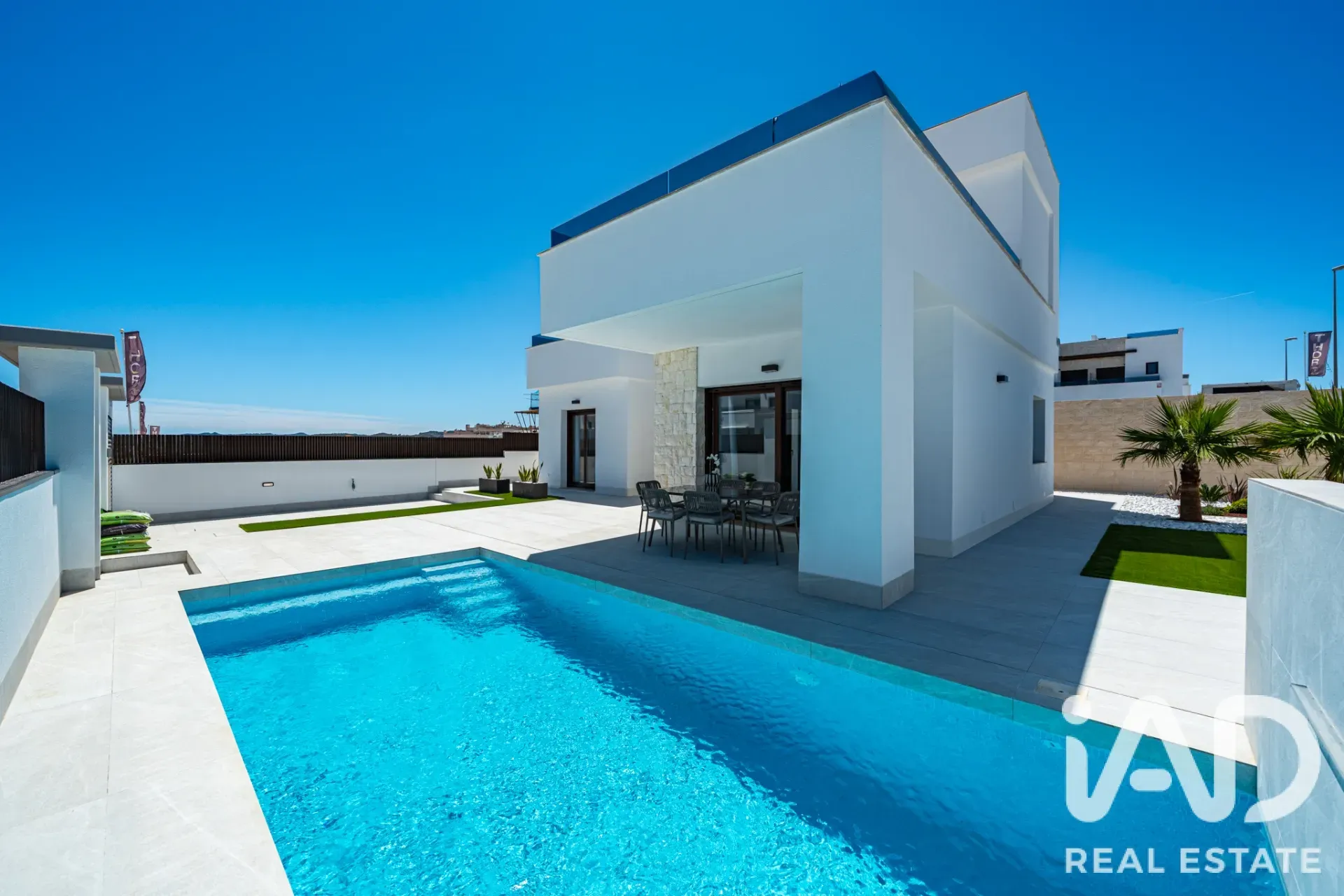 Modern 4-Bedroom Villa with Pool and Garden in Orihuela Spain - View image 6 of 39