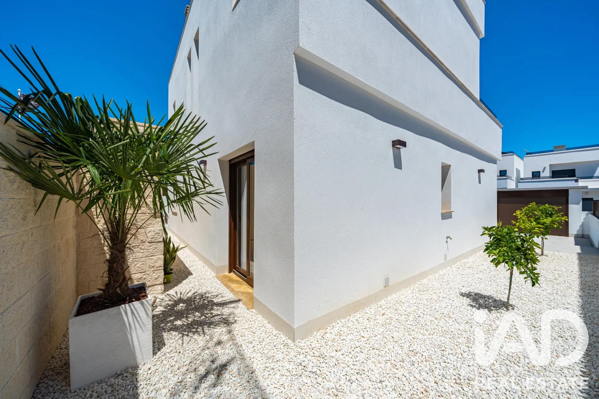 Modern 4-Bedroom Villa with Pool and Garden in Orihuela Spain - View image 36 of 39