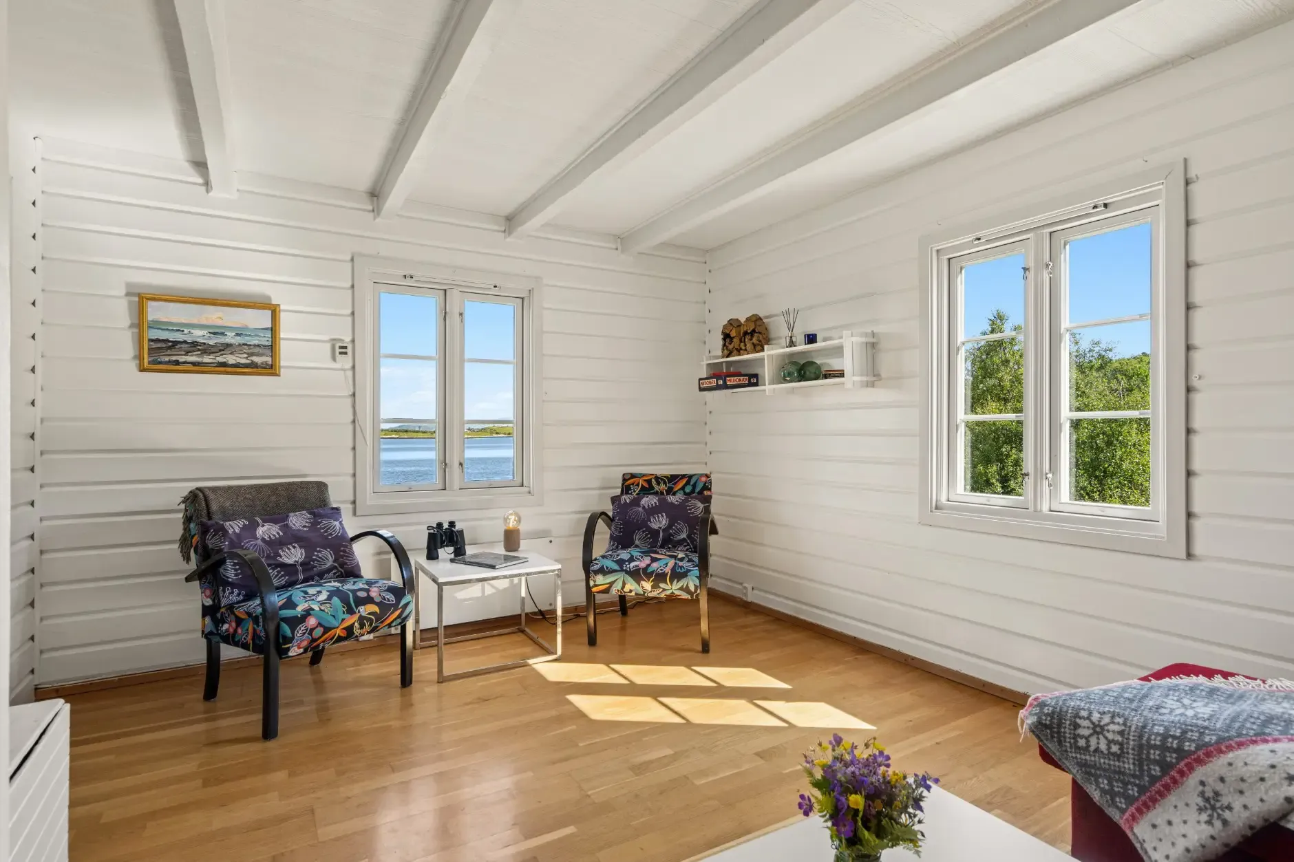 1940s Coastal Retreat with Expansive Lot in Vannvåg, Norway - View image 8 of 35