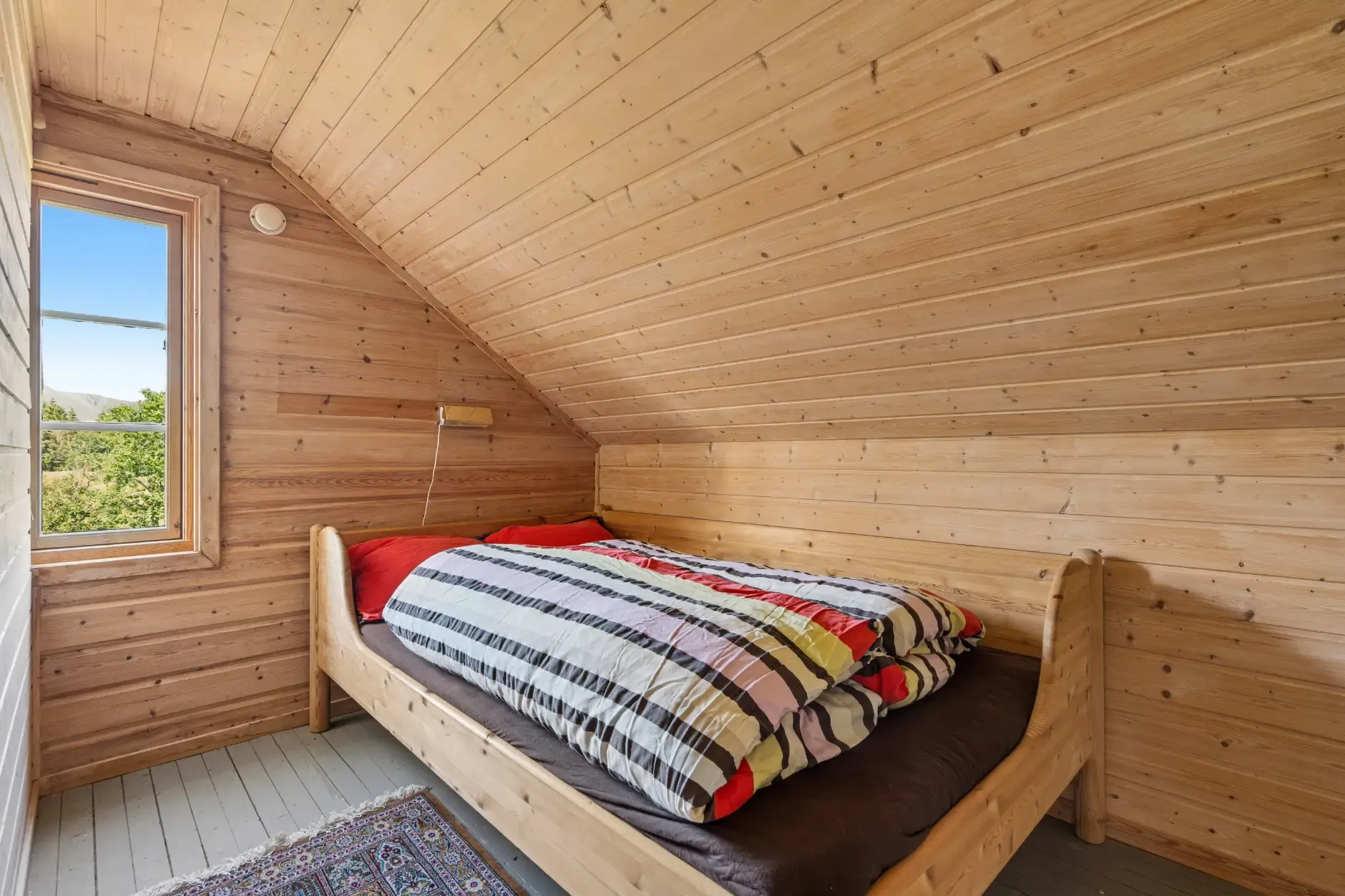 1940s Coastal Retreat with Expansive Lot in Vannvåg, Norway - View image 22 of 35