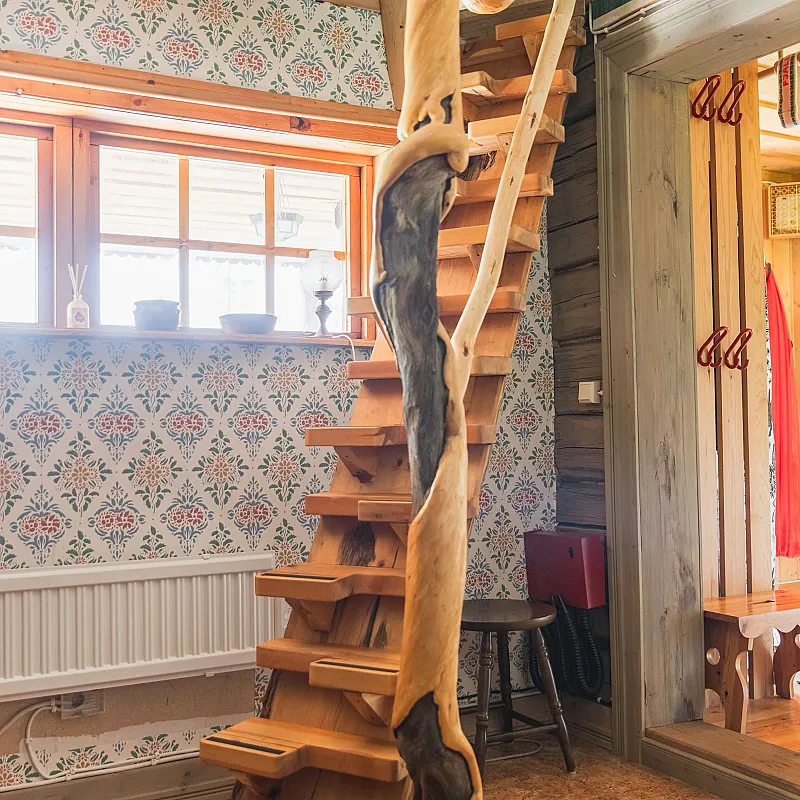 View image 12
