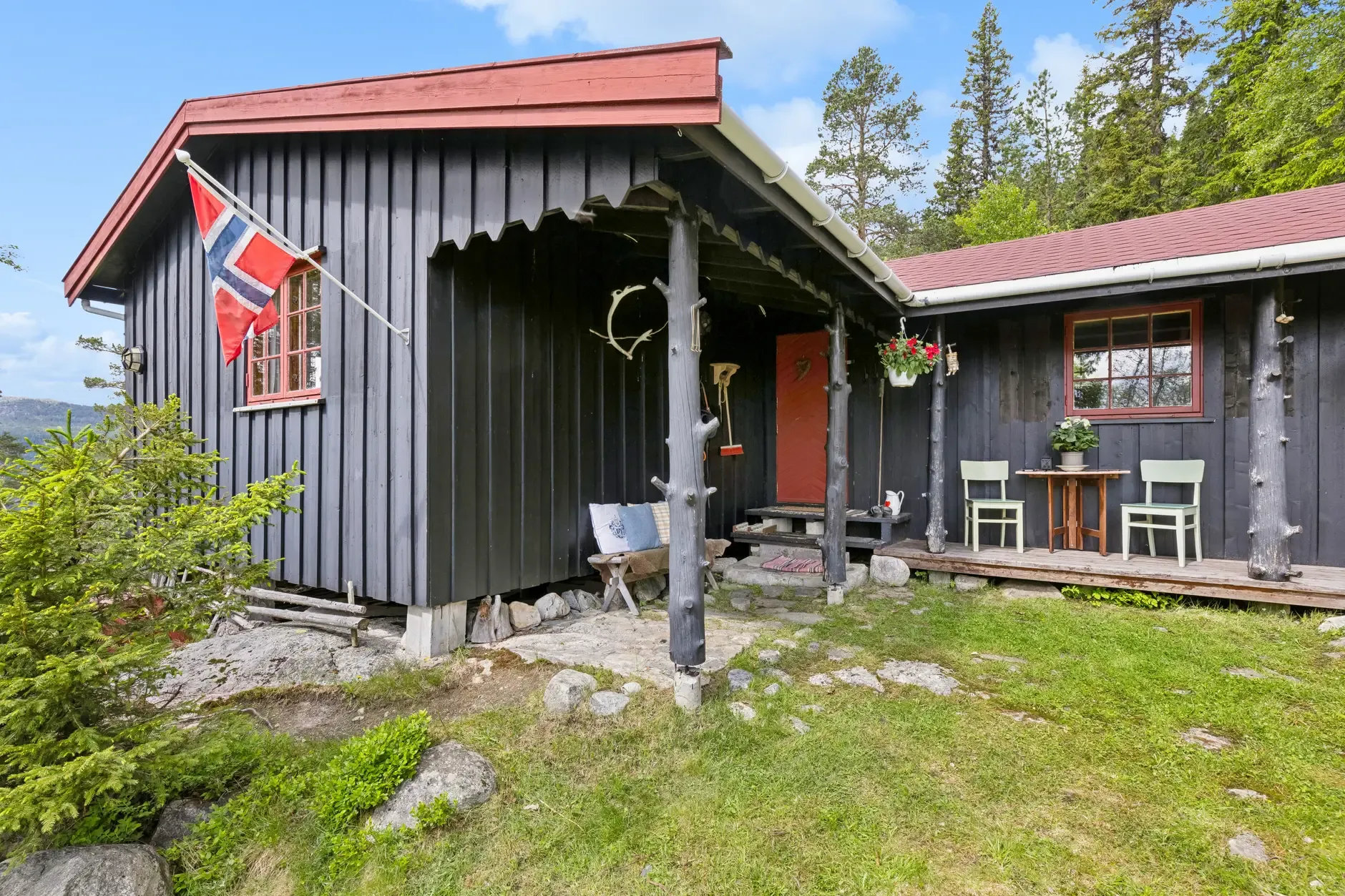 Chalet degli anni '70 con due camere da letto e ampio terreno a Eggedal, Norvegia - Visualizza immagine 6 di 39